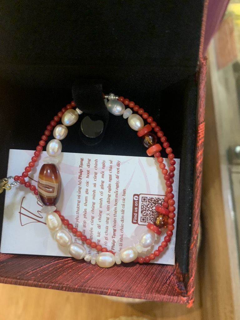 VÒNG AGATE CỔ SAN HÔ ĐỎ PHỐI NGỌC TRAI ẤN