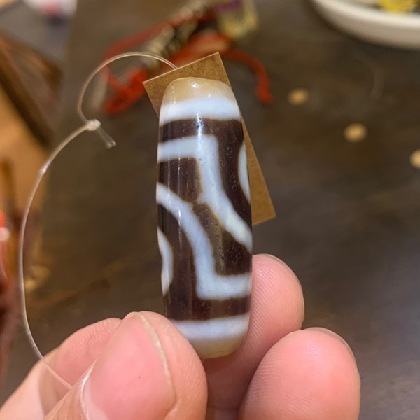 DZI TIBET 2 MẮT THÂN TRẮNG