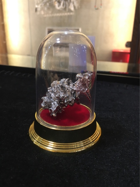 TINH THỂ LEKLAI TỰ NHIÊN MÀU BẠC 5CM