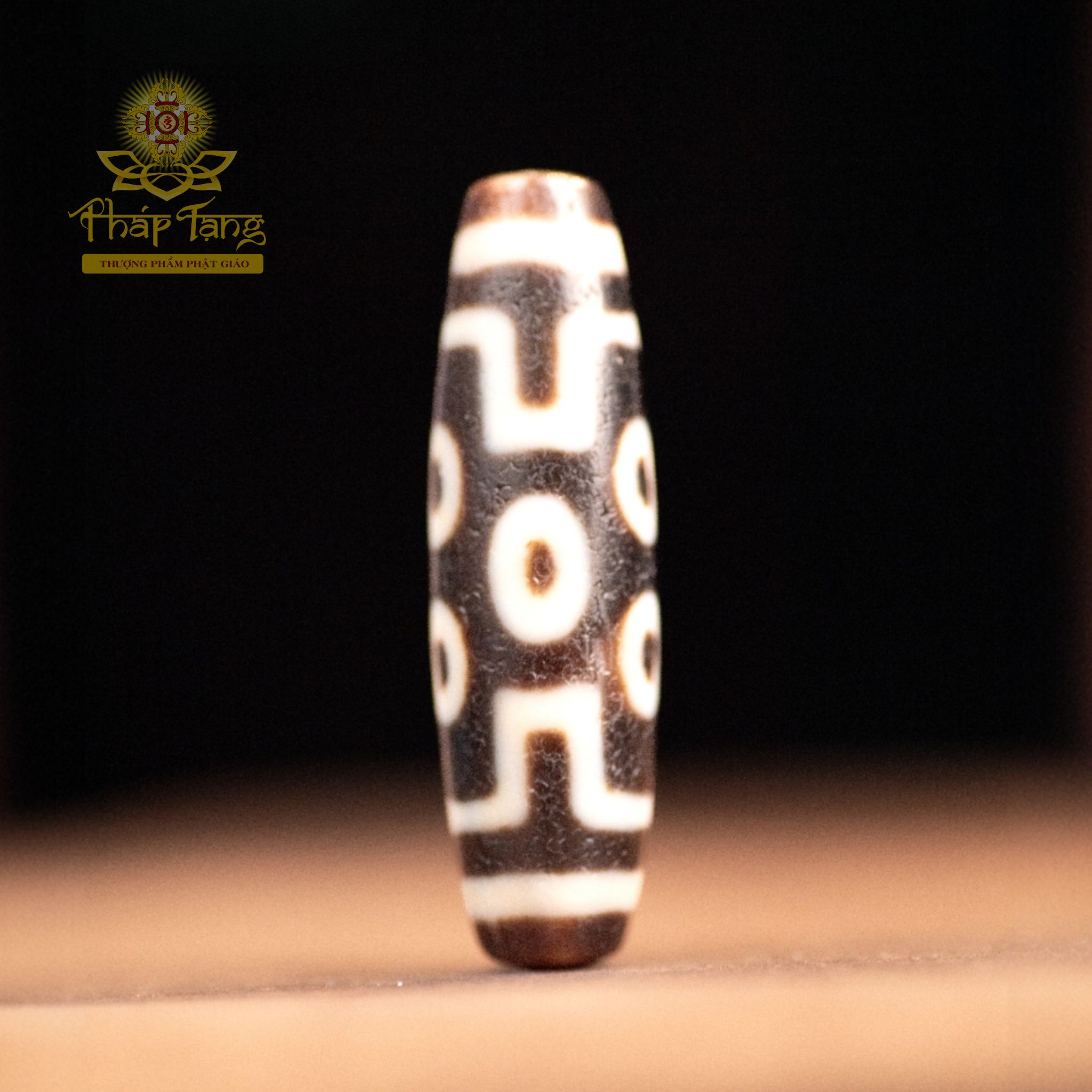 Dzi 7 Mắt Thân Đen (Tibet) 4.5cm - Phật Dược Sư Gia Hộ