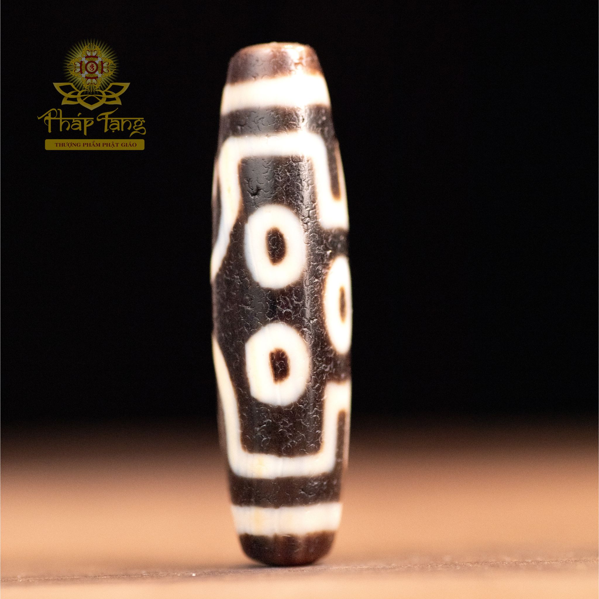 Dzi 7 Mắt Thân Đen (Tibet) 4.5cm - Phật Dược Sư Gia Hộ
