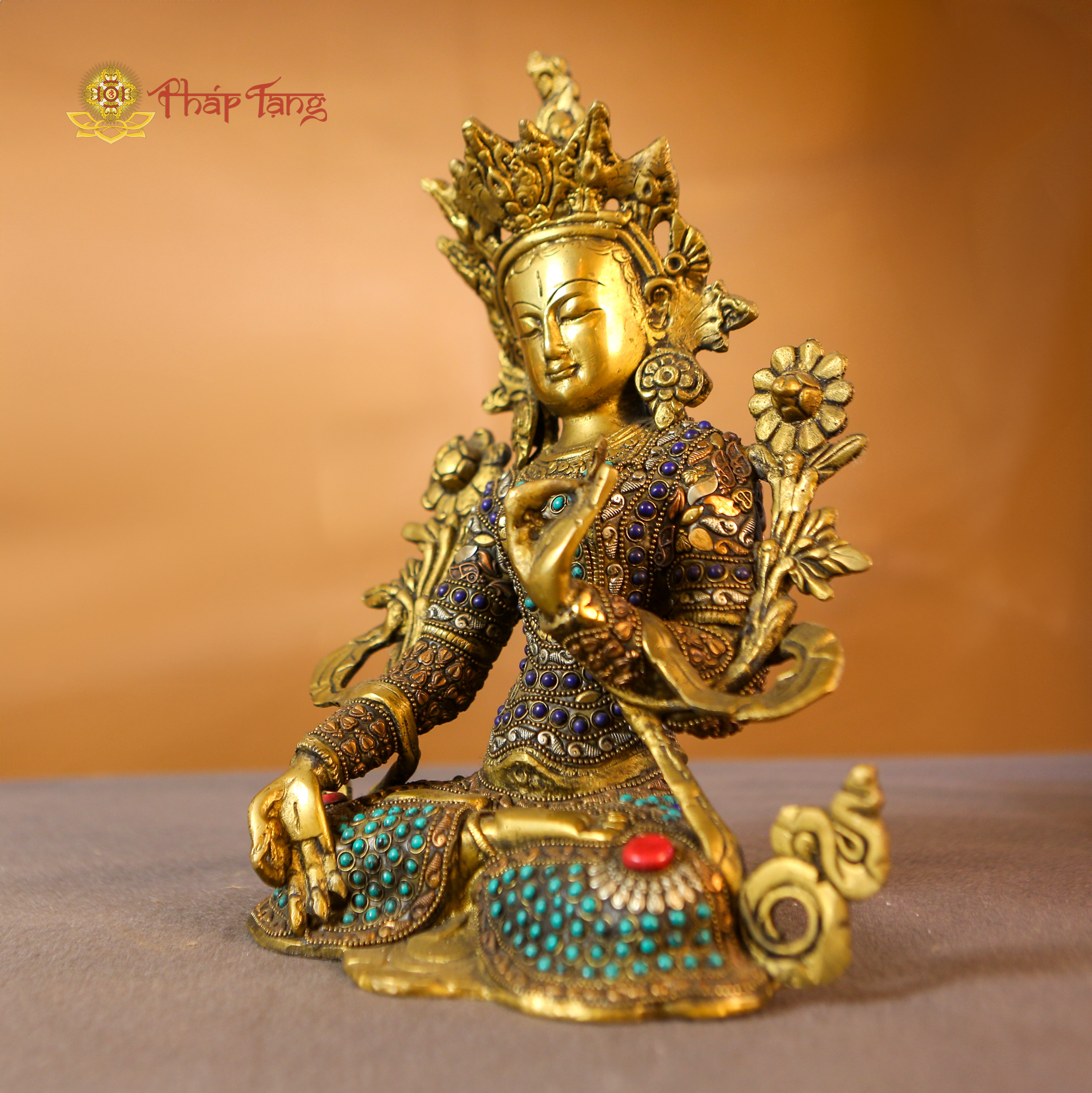 BỒ TÁT TARA TRẮNG ĐỒNG ĐÍNH ĐÁ ẤN ĐỘ 28CM