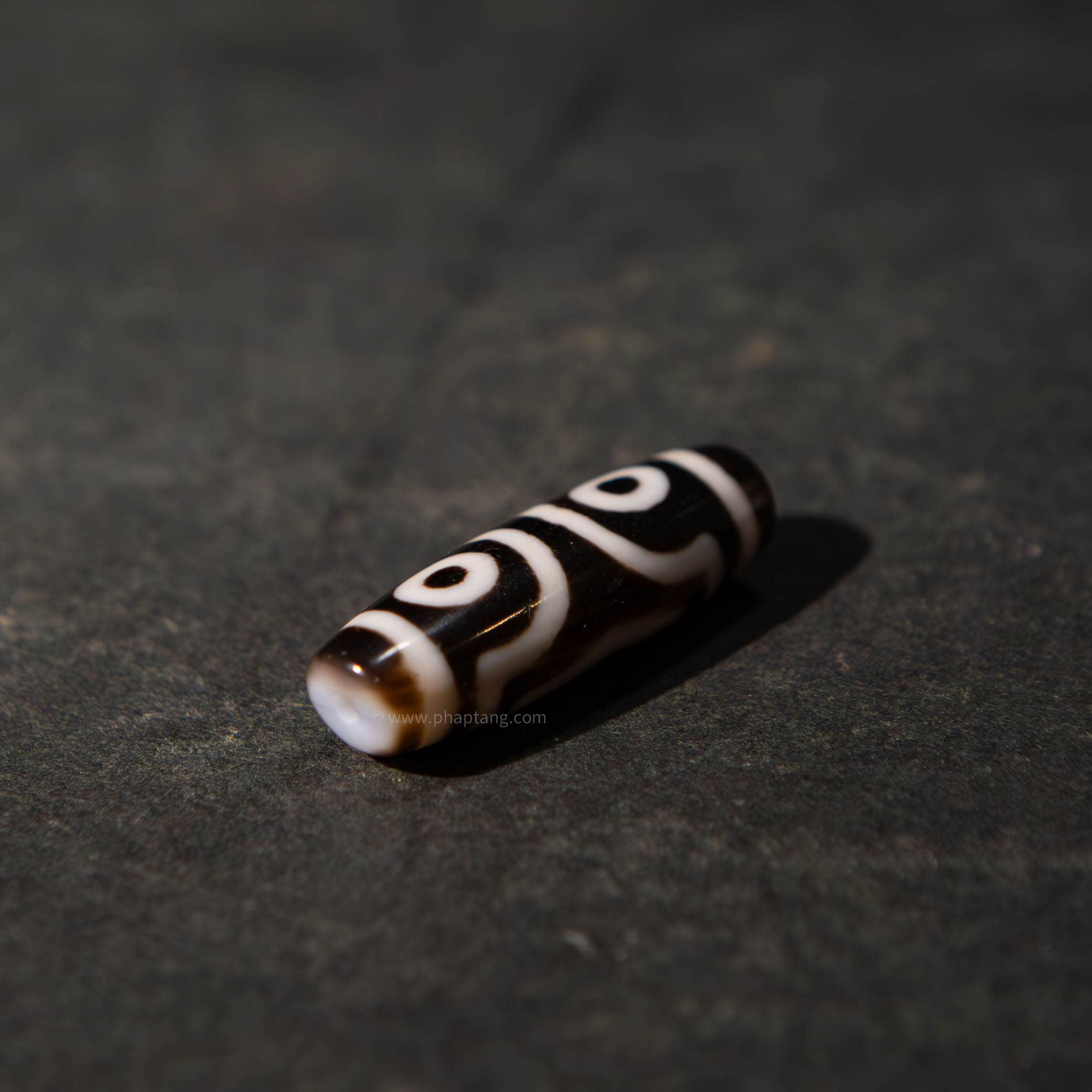 DZI 3 MẮT HQ THÂN ĐEN VỆT SẮNG TRUYỀN THỪA