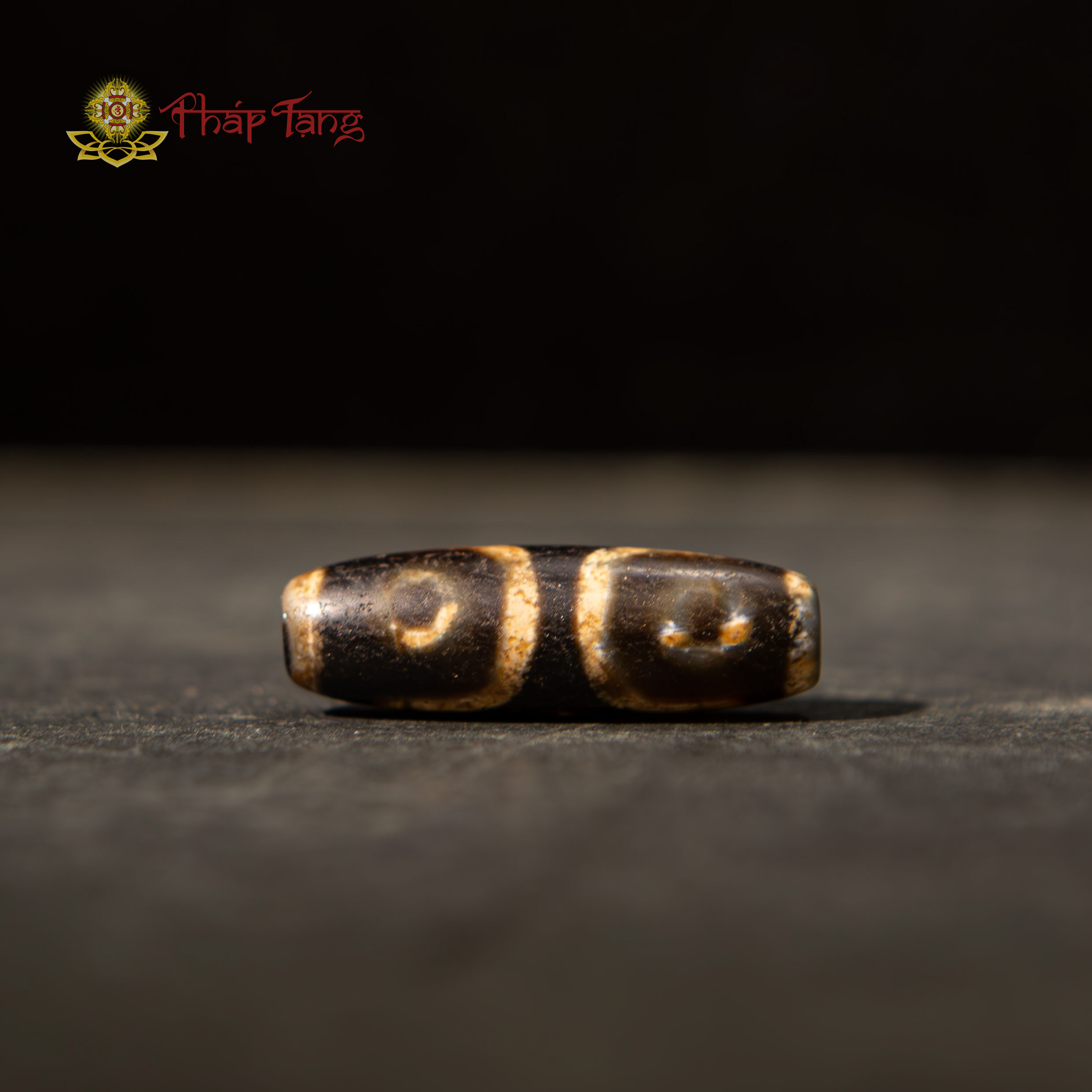 DZI THIÊN CHÂU HÀNH GIẢ TIBET 3 MẮT THÂN ĐEN ĐB 36.7MM