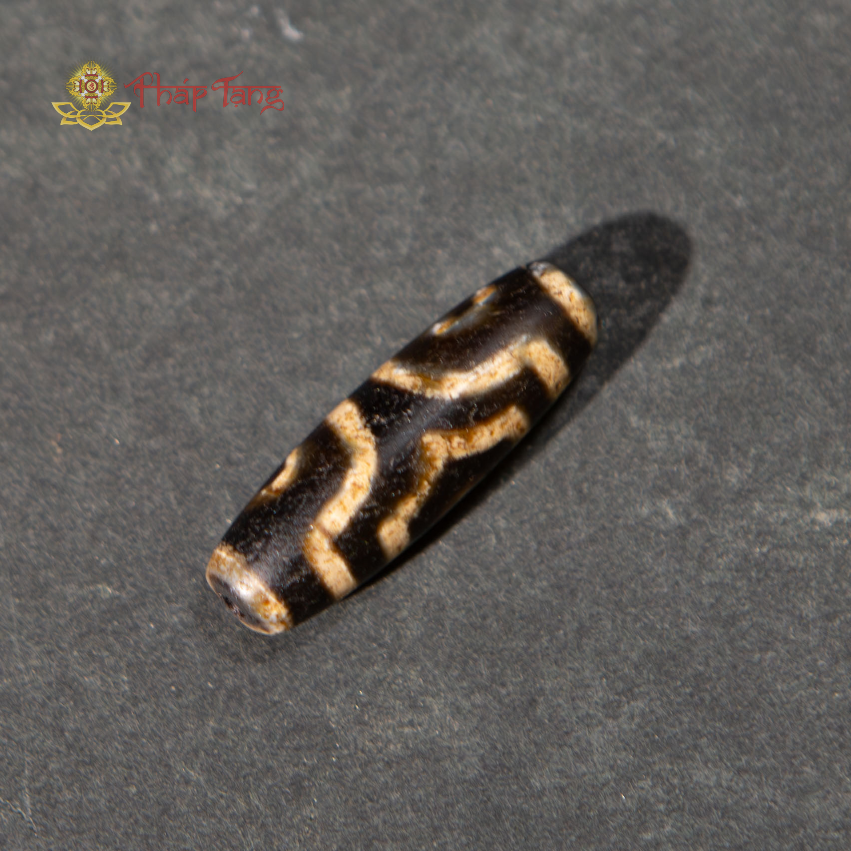 DZI THIÊN CHÂU HÀNH GIẢ TIBET 3 MẮT THÂN ĐEN ĐB 36.7MM