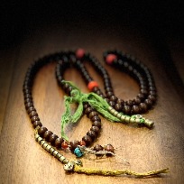 Chuỗi 108 Hạt Bối Cổ 100 Năm (Bạch Ngọc Bồ Đề) – Pháp Bảo Truyền Thừa