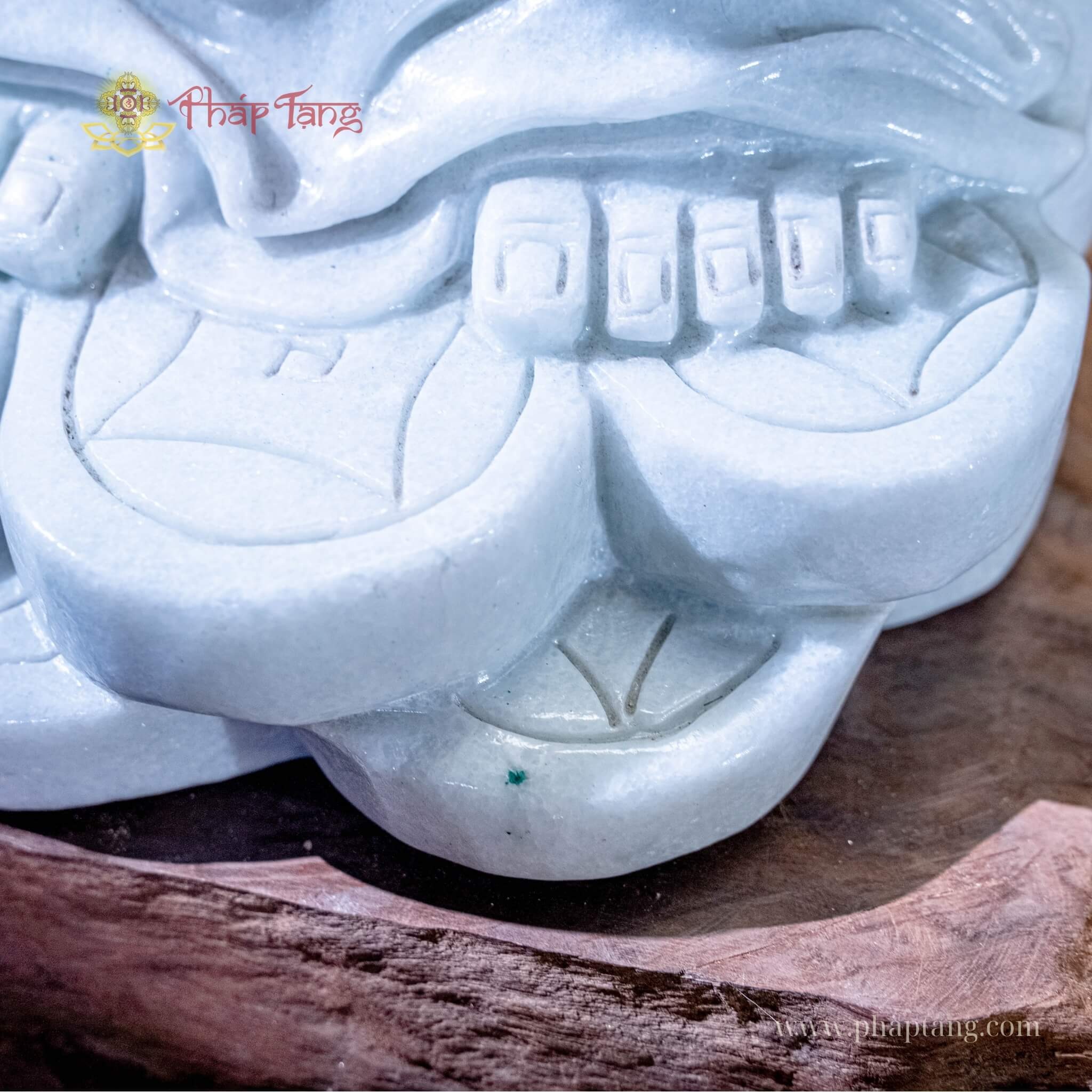 BỒ TÁT DI LẶC VÁC CÀNH ĐÀO ĐỨNG CẨM THẠCH XANH VN 70CM