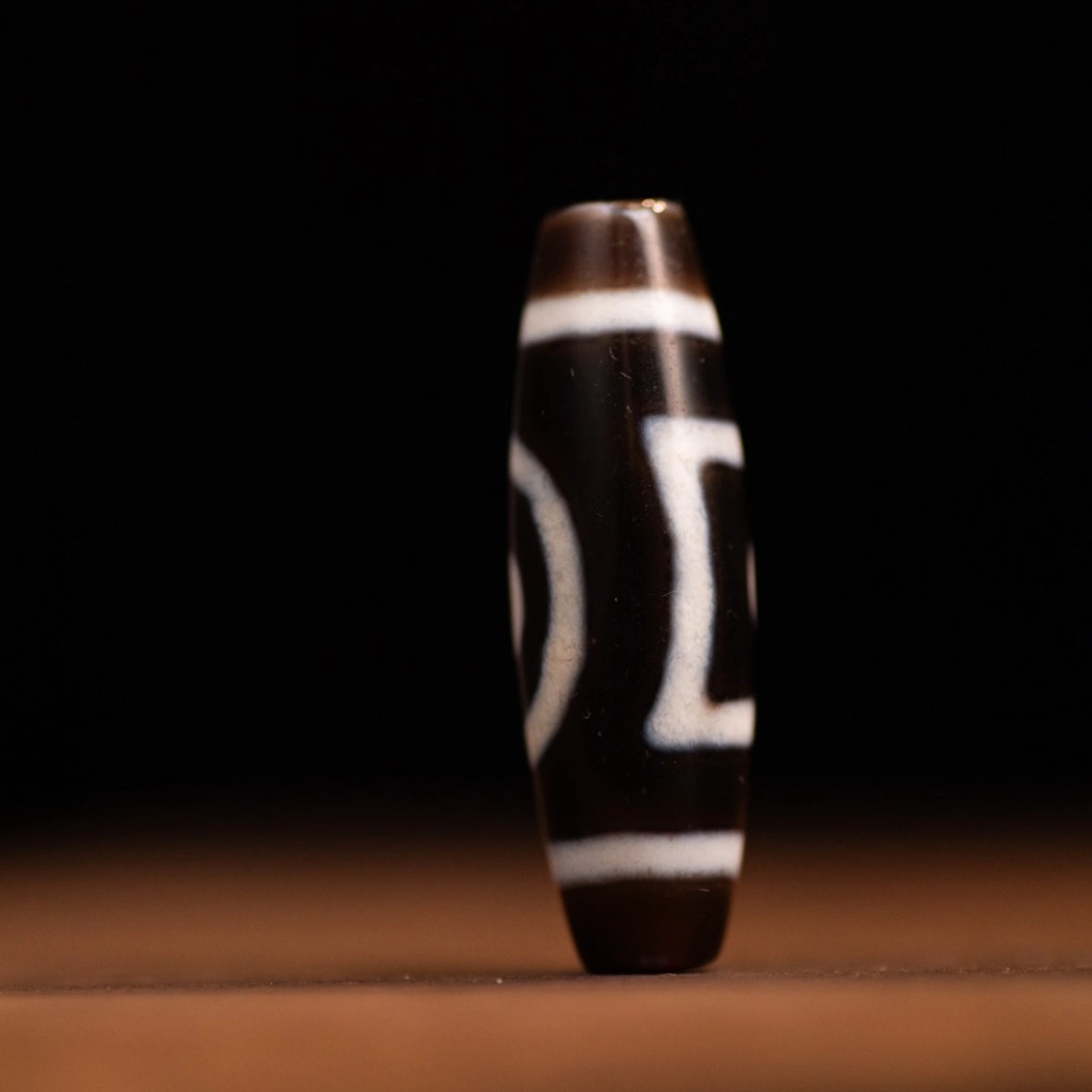 Dzi Thiên Địa Kép Thân Trụ Đen 3.8CM - Kết Nối Thiên Địa Nhân