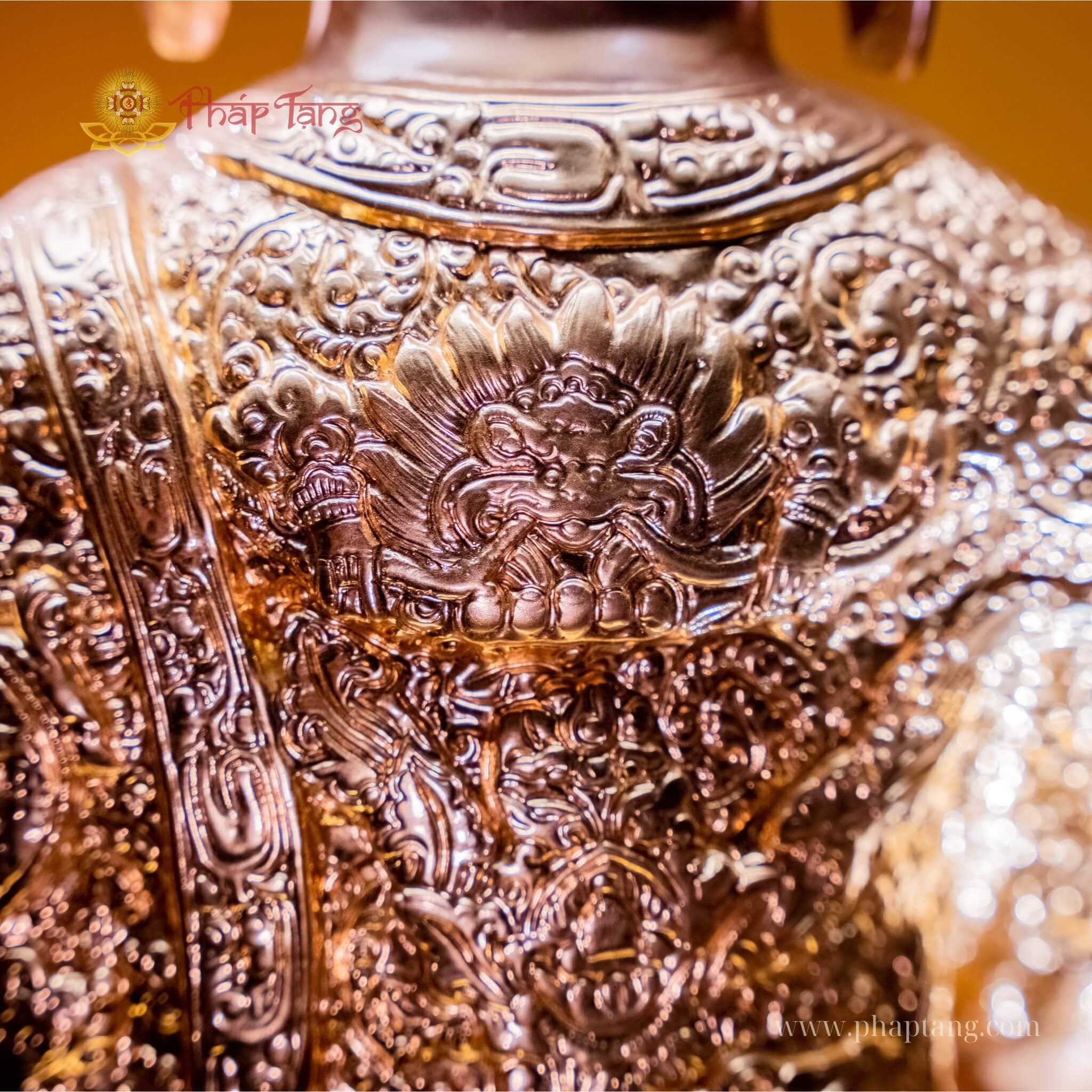 ĐỨC BỔN SƯ ÁO CHẠM TRỔ ẤN ĐỘ DÁT VÀNG 9999 ĐB CAO 60CM