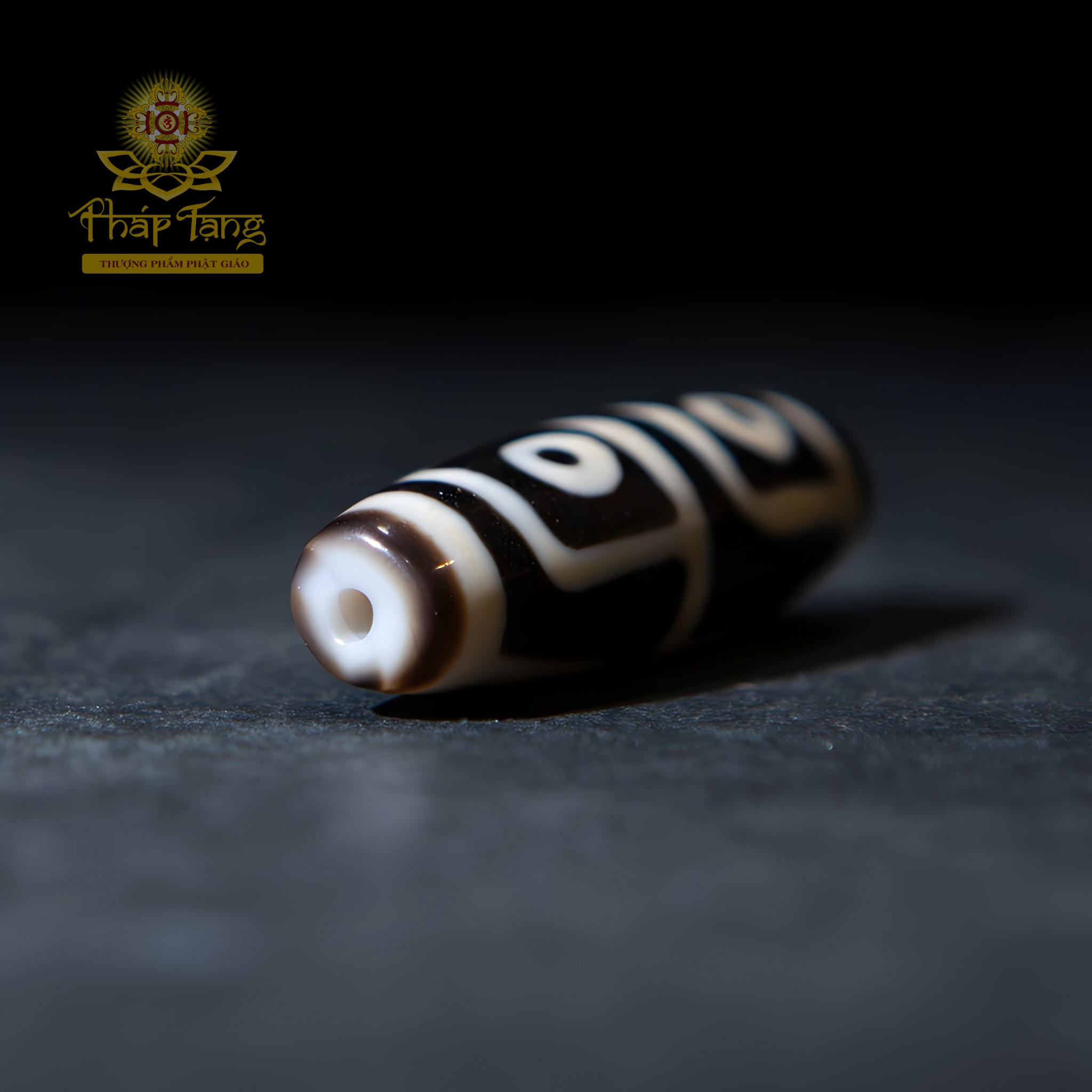 Dzi 4 Mắt HQ Thân Đen Hoa Văn Sắc Nét Truyền Thừa (Tứ Đại Bồ Tát)