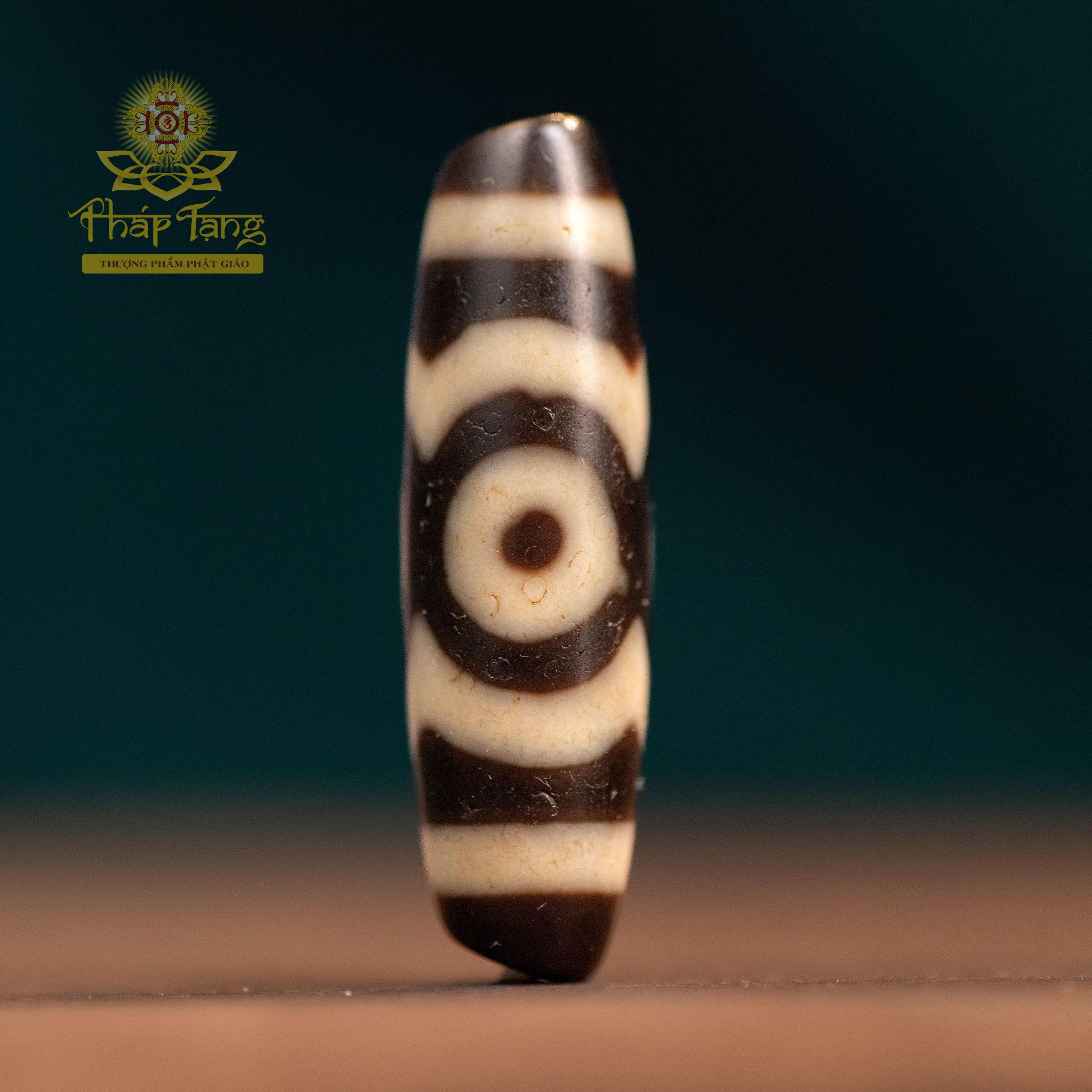 Dzi Hành Giả 3 Mắt Hoa Sen (4CM) - Pháp Bảo Tu Tập Độc Bản