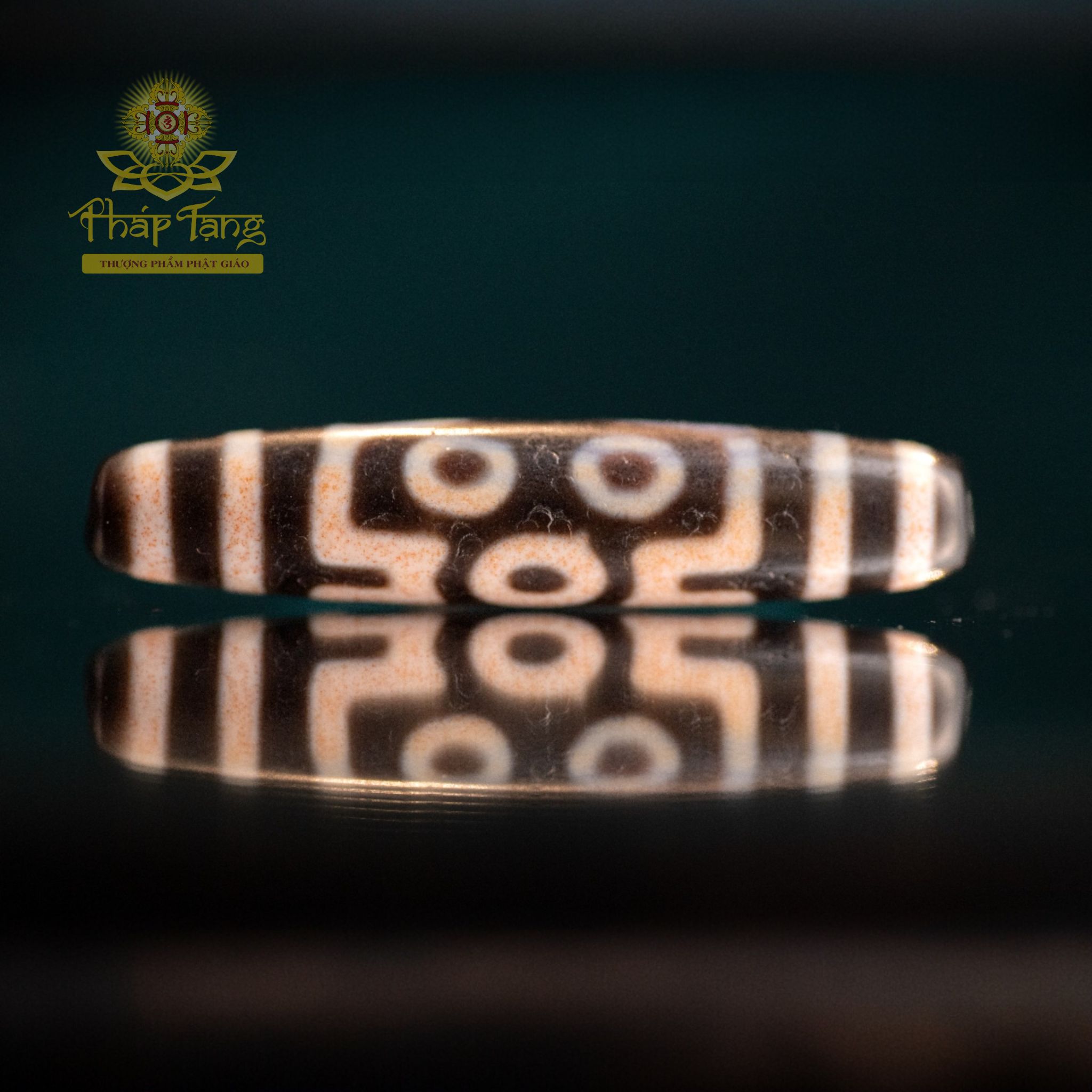 Dzi Hành Giả 7 Mắt (5.6cm) Sâu Tuổi Vân Nứt - Năng Lượng Phật Dược Sư