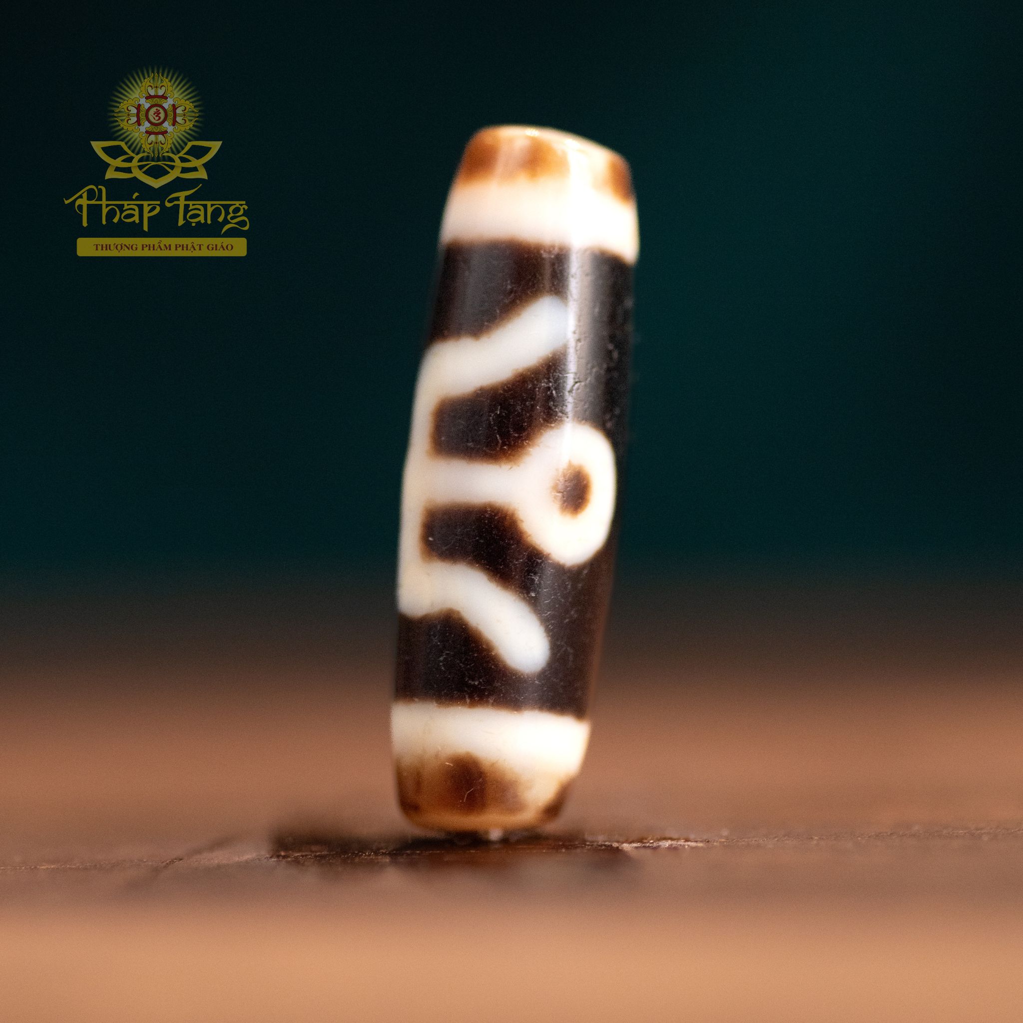 Dzi Quý Nhân Thân Dầu (Tibet) 3.4cm - Thu Hút Quý Nhân Phù Trợ