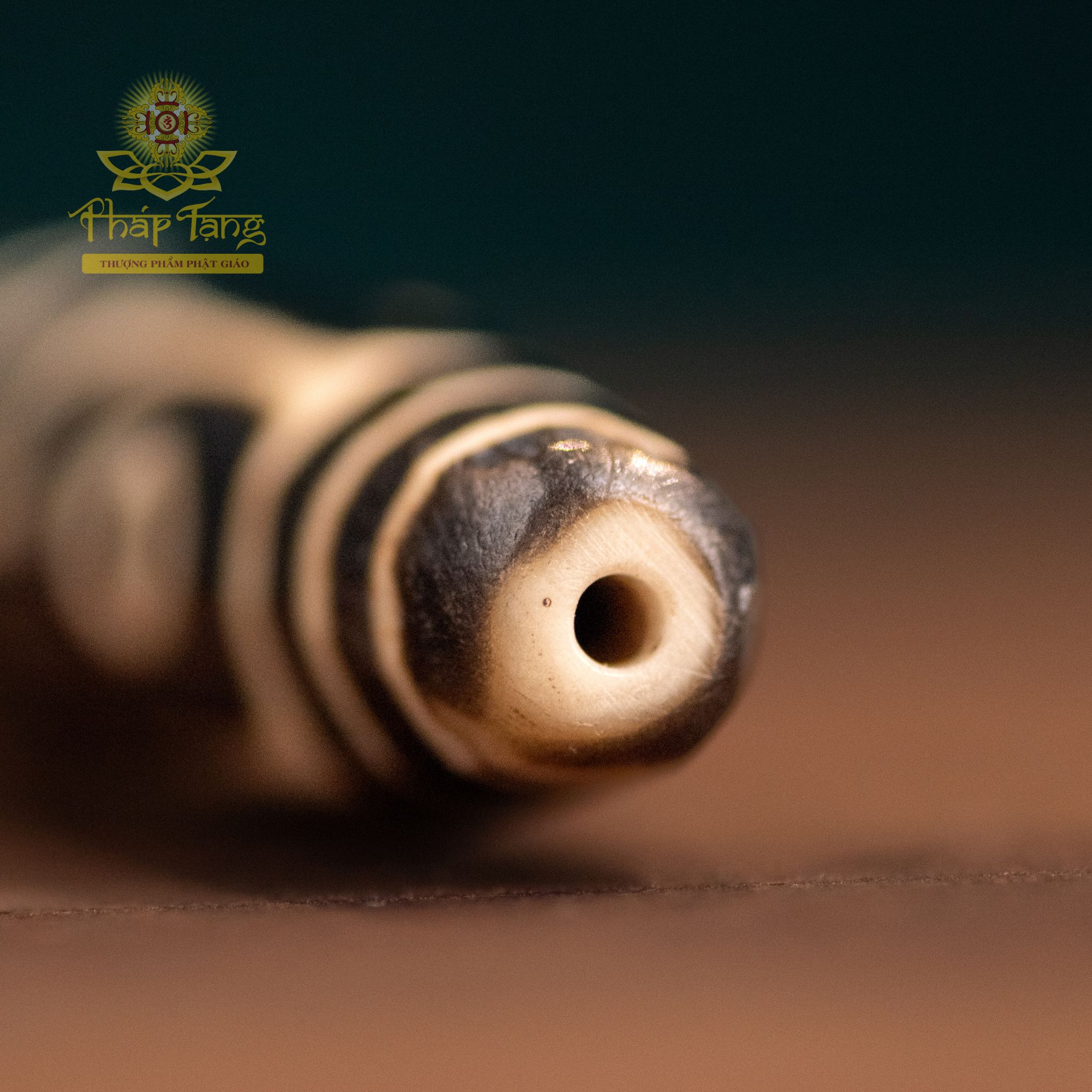 Dzi Thiên Châu 9 Mắt Xương Bò Yak - Bảo Châu Hoàng Đế Tây Tạng