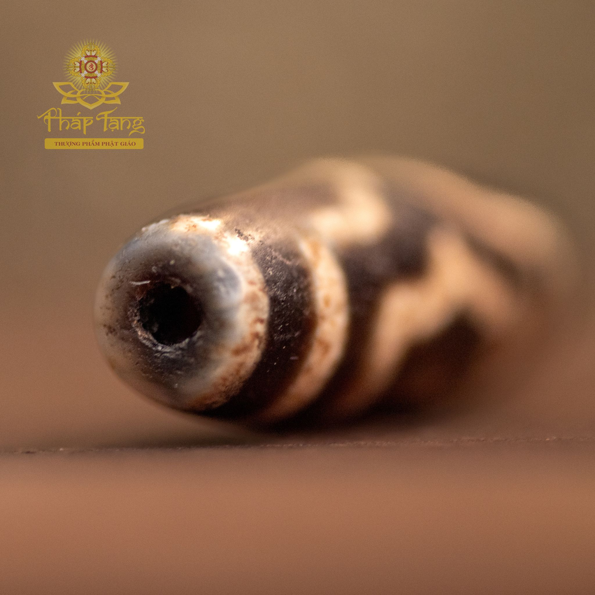 Dzi Thiên Châu Hành Giả 3 Mắt Thân Đen Cổ (Tibet) - Độc Bản 36.7mm