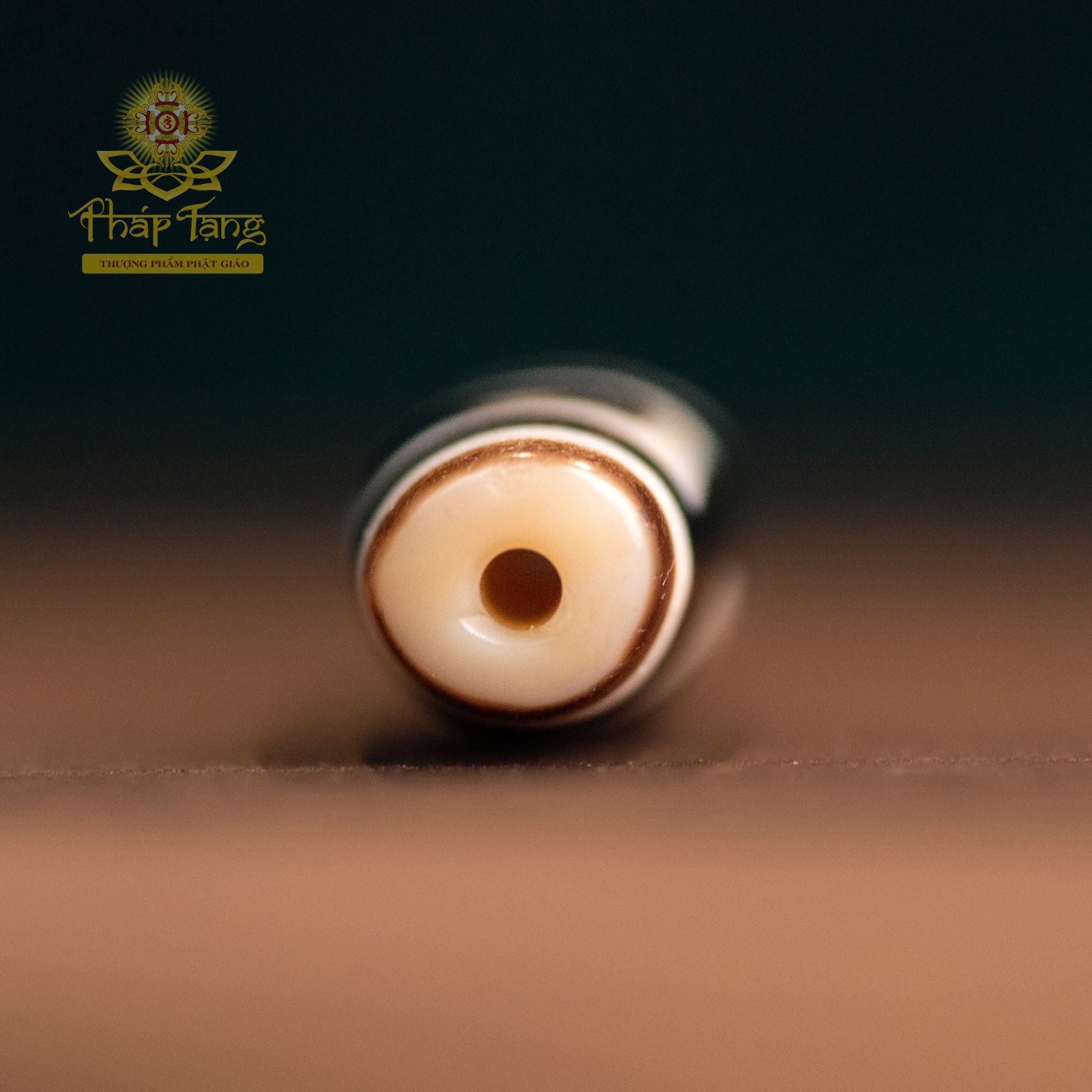 Dzi Thiên Địa Thân Dầu Đen Bóng (Nepal) 4.1cm - Bảo Hộ Hơn Dzi 9 Mắt