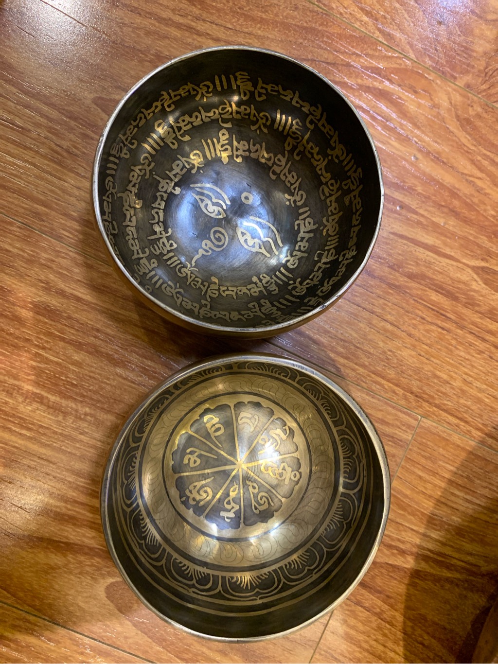 CHUÔNG XOAY KHẮC HOẠ TIẾT NEPAL