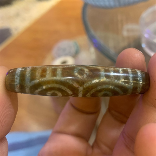 DZI VOI CỔ MẮT PHẬT CHU SA ĐỎ HIẾM