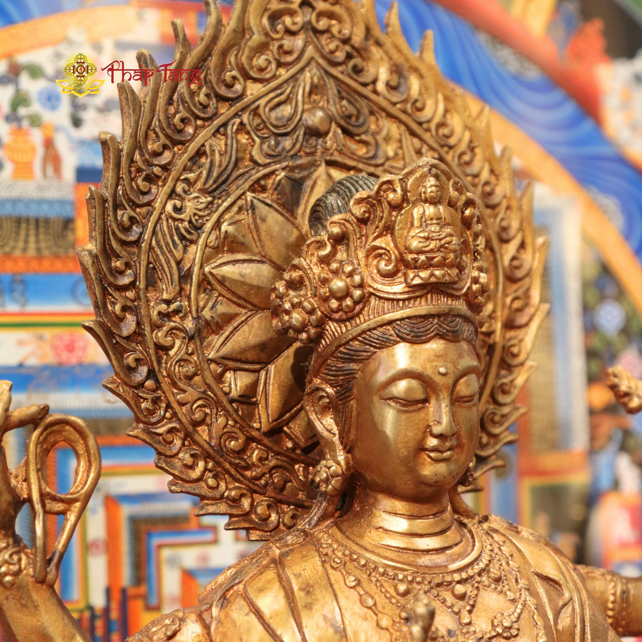 BỒ TÁT QUAN THẾ ÂM 8 TAY DÁNG ĐỨNG ĐỒNG VÀNG XƯA 40CM