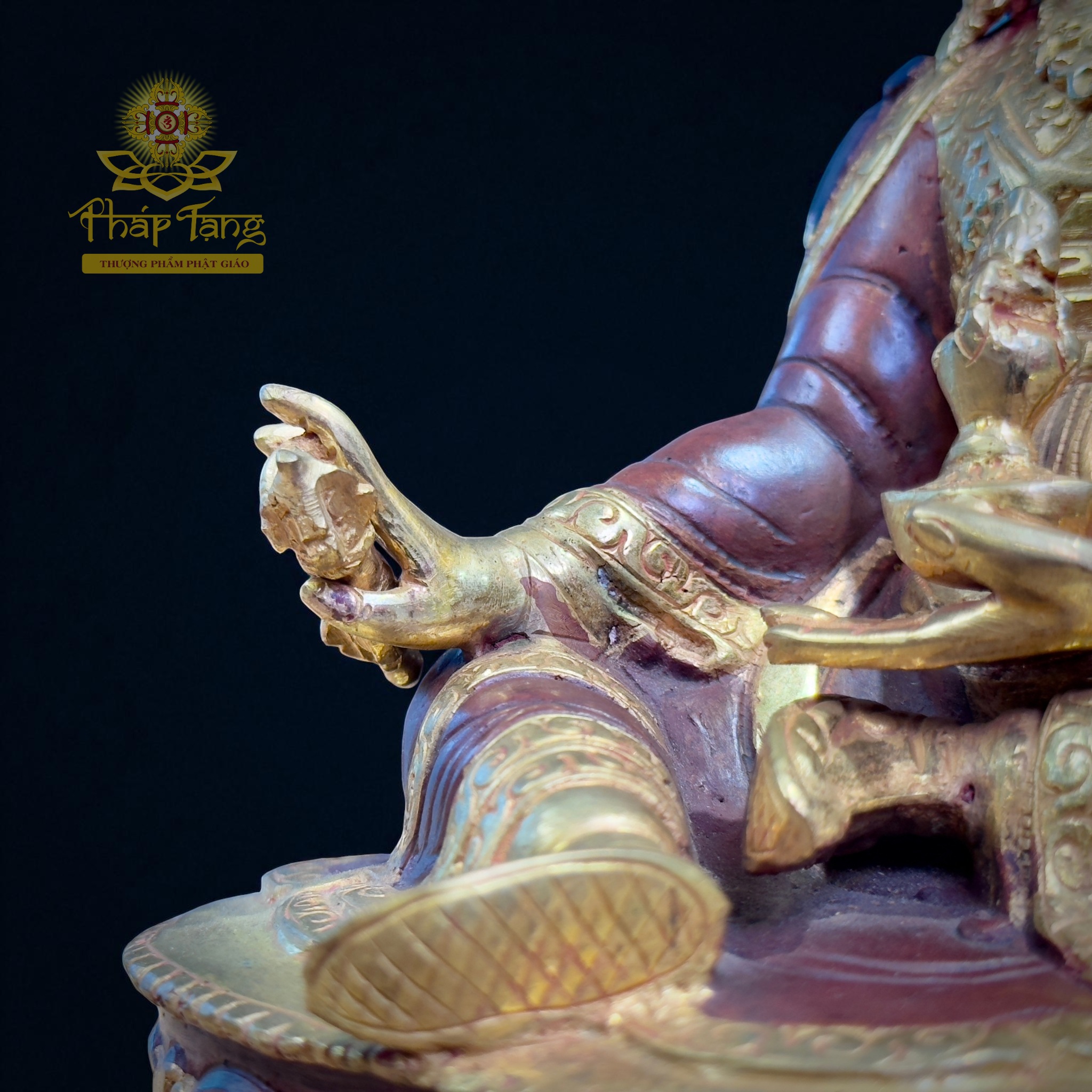 Thánh Tượng Đức Liên Hoa Sanh Guru Padmasambhava Đồng Mạ Vàng Nepal 23cm