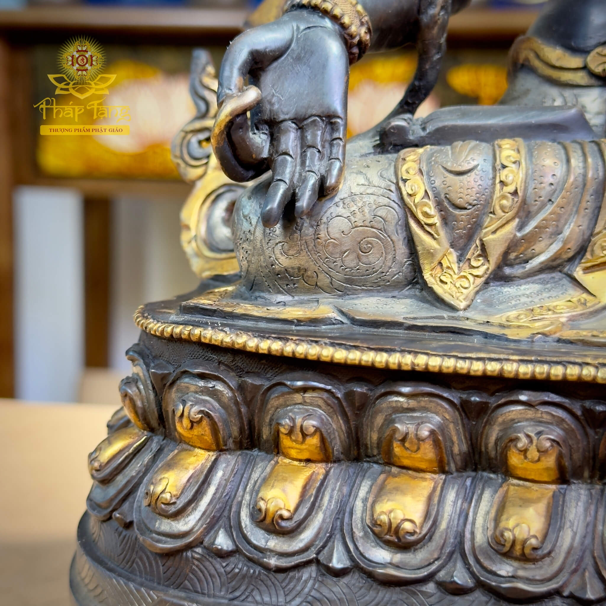 Thánh Tượng Đức Tara Trắng Bạch Độ Mẫu Đồng Mạ Vàng Nepal 34cm