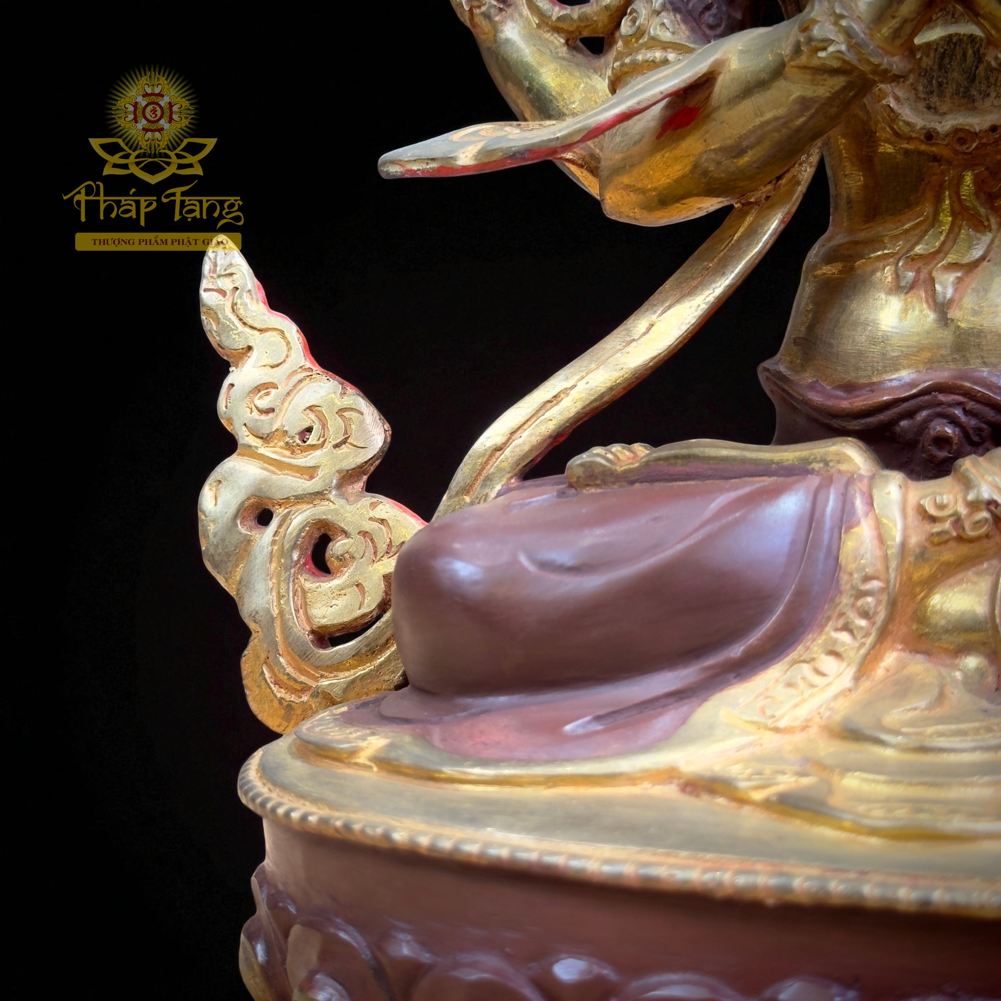 Thánh Tượng Quan Âm Tứ Thủ 32cm Đồng Mạ Vàng Nepal (Om Mani Padme Hum)