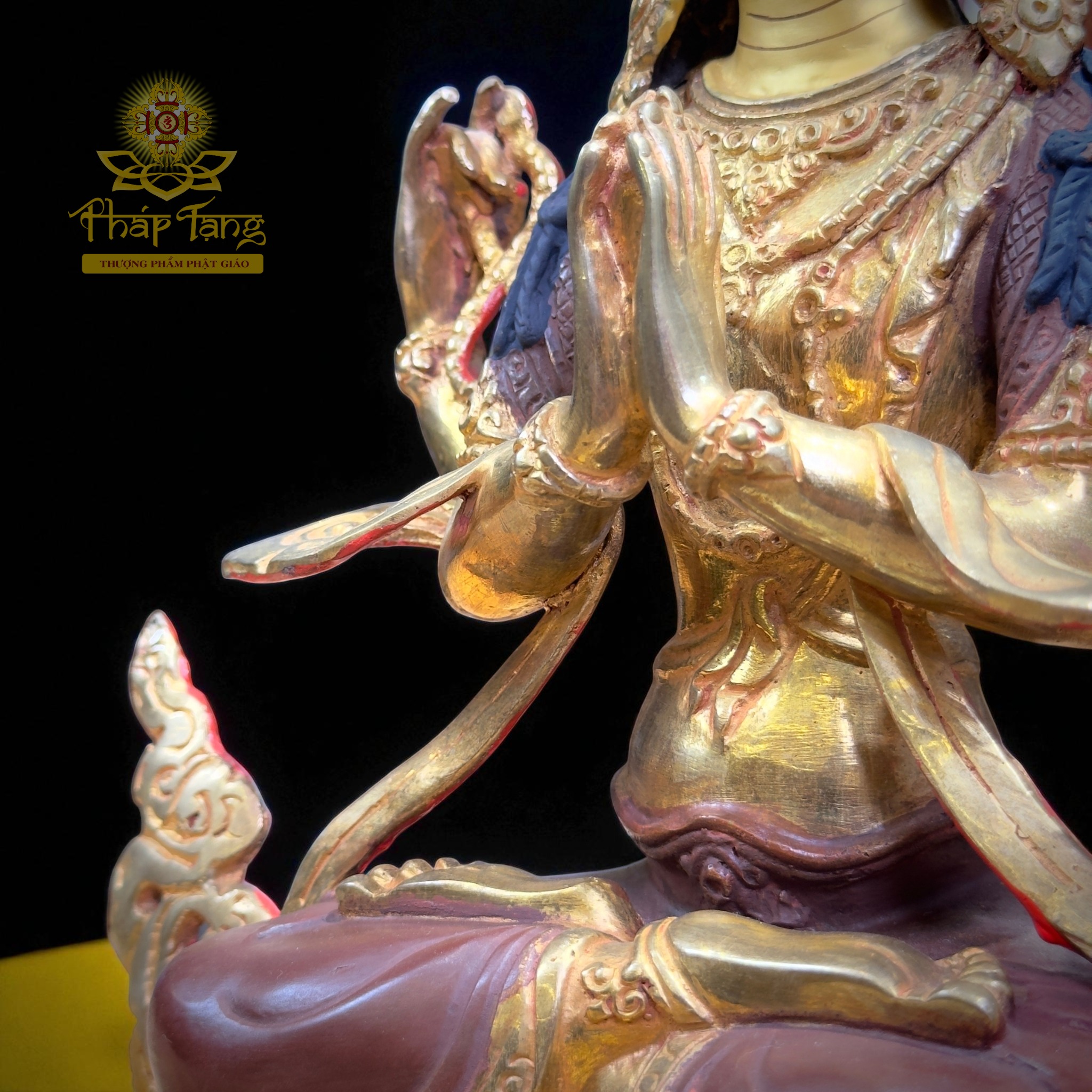 Thánh Tượng Quan Âm Tứ Thủ 32cm Đồng Mạ Vàng Nepal (Om Mani Padme Hum)