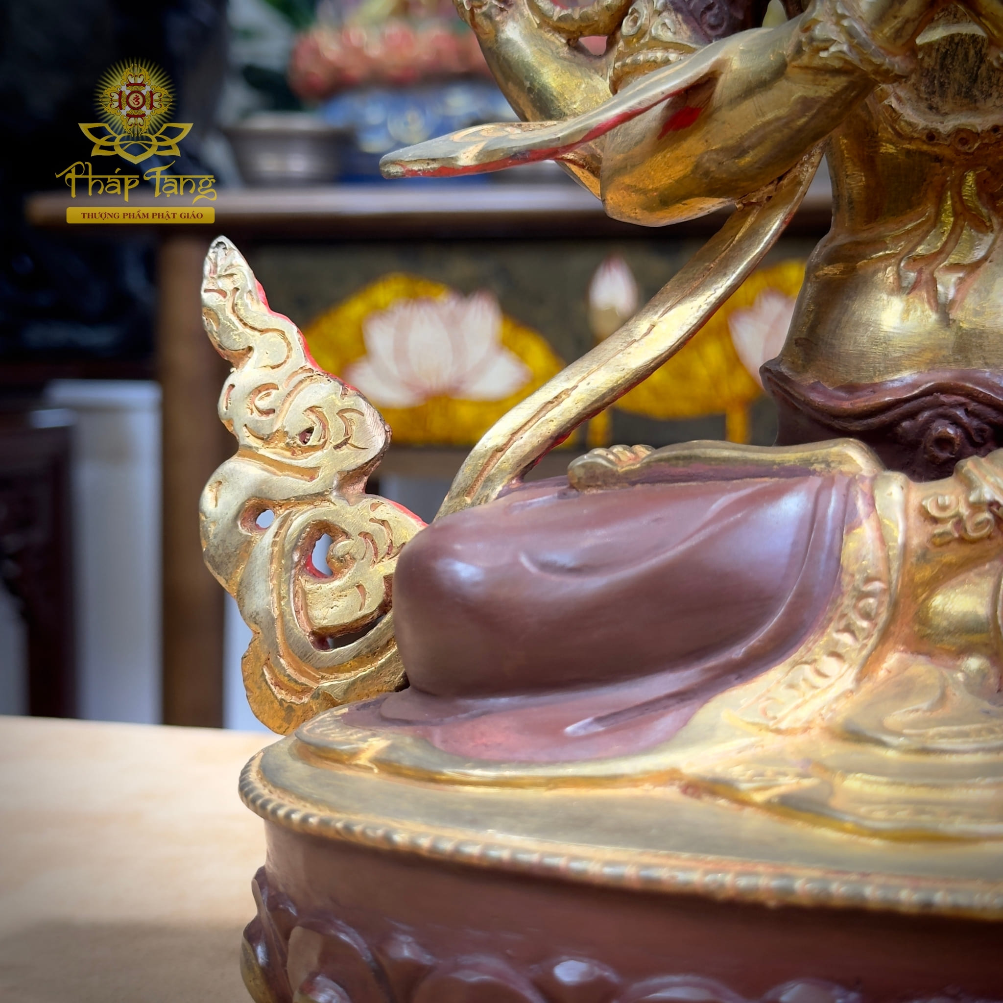 Thánh Tượng Quan Âm Tứ Thủ Đồng Mạ Vàng Nepal 32cm