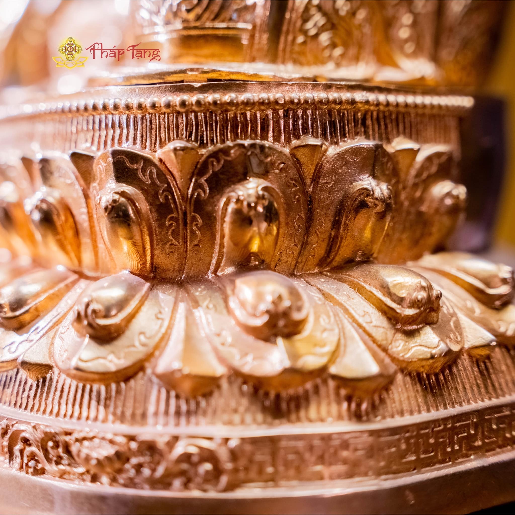 TÔN TƯỢNG ĐỨC BỔN SƯ NEPAL ĐỒNG MẠ VÀNG 50CM