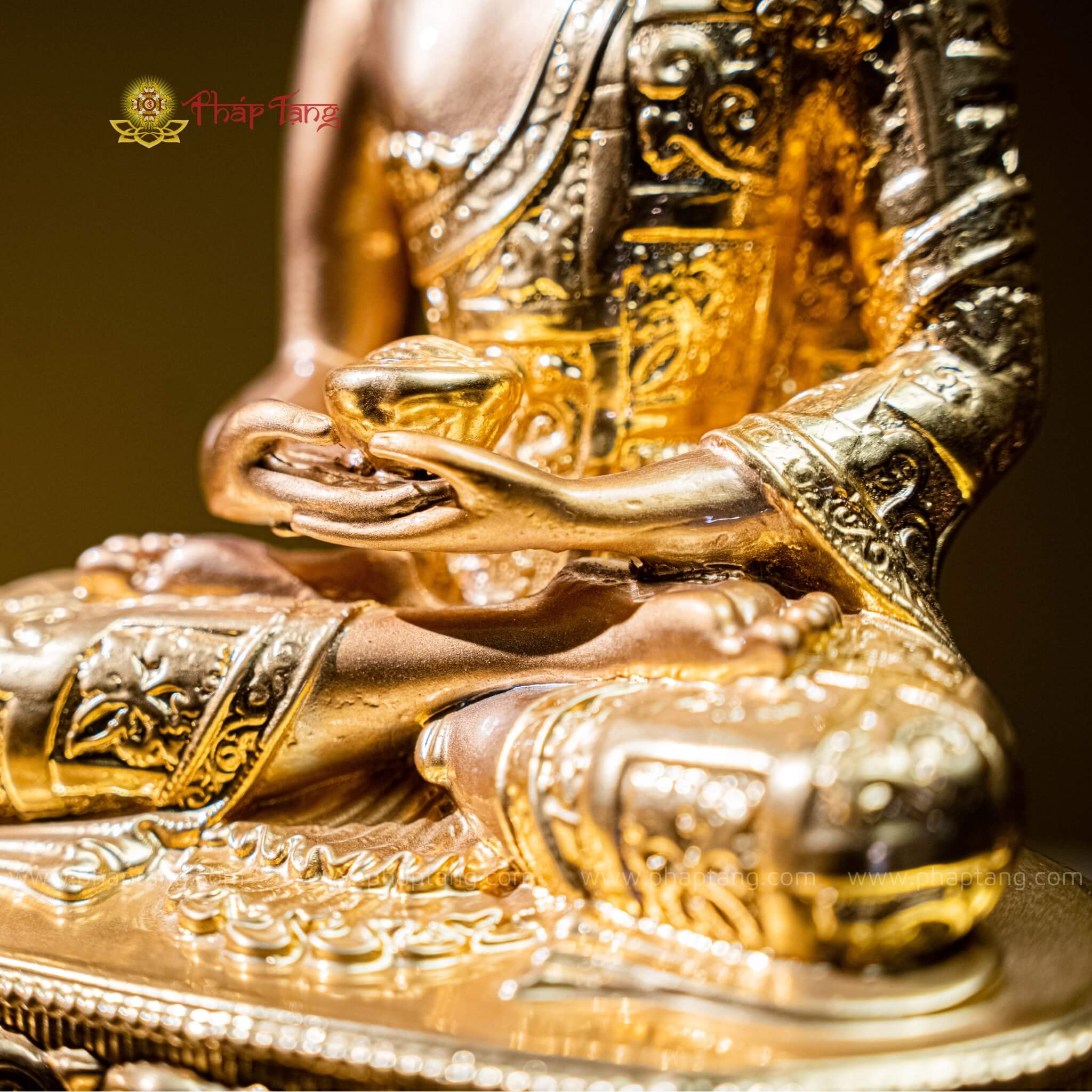TÔN TƯỢNG ĐỨC BỔN SƯ THÍCH CA ĐỒNG VN DÁT VÀNG 9999 30CM