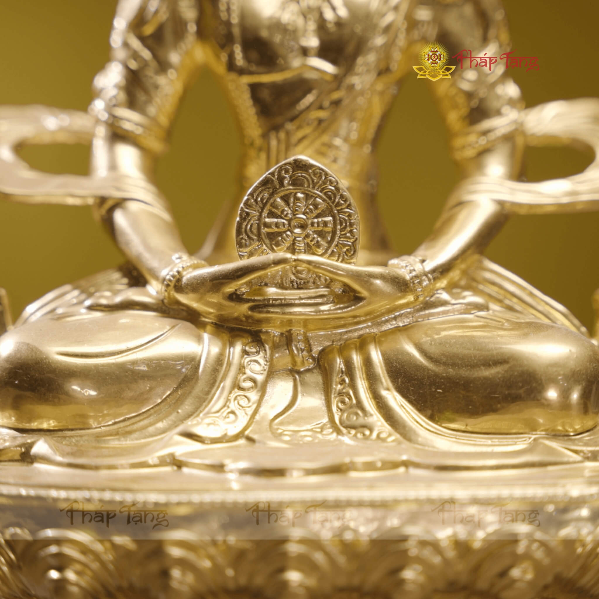 TÔN TƯỢNG ĐỨC ĐẠI NHẬT NHƯ LAI DÁT VÀNG 9999 32CM