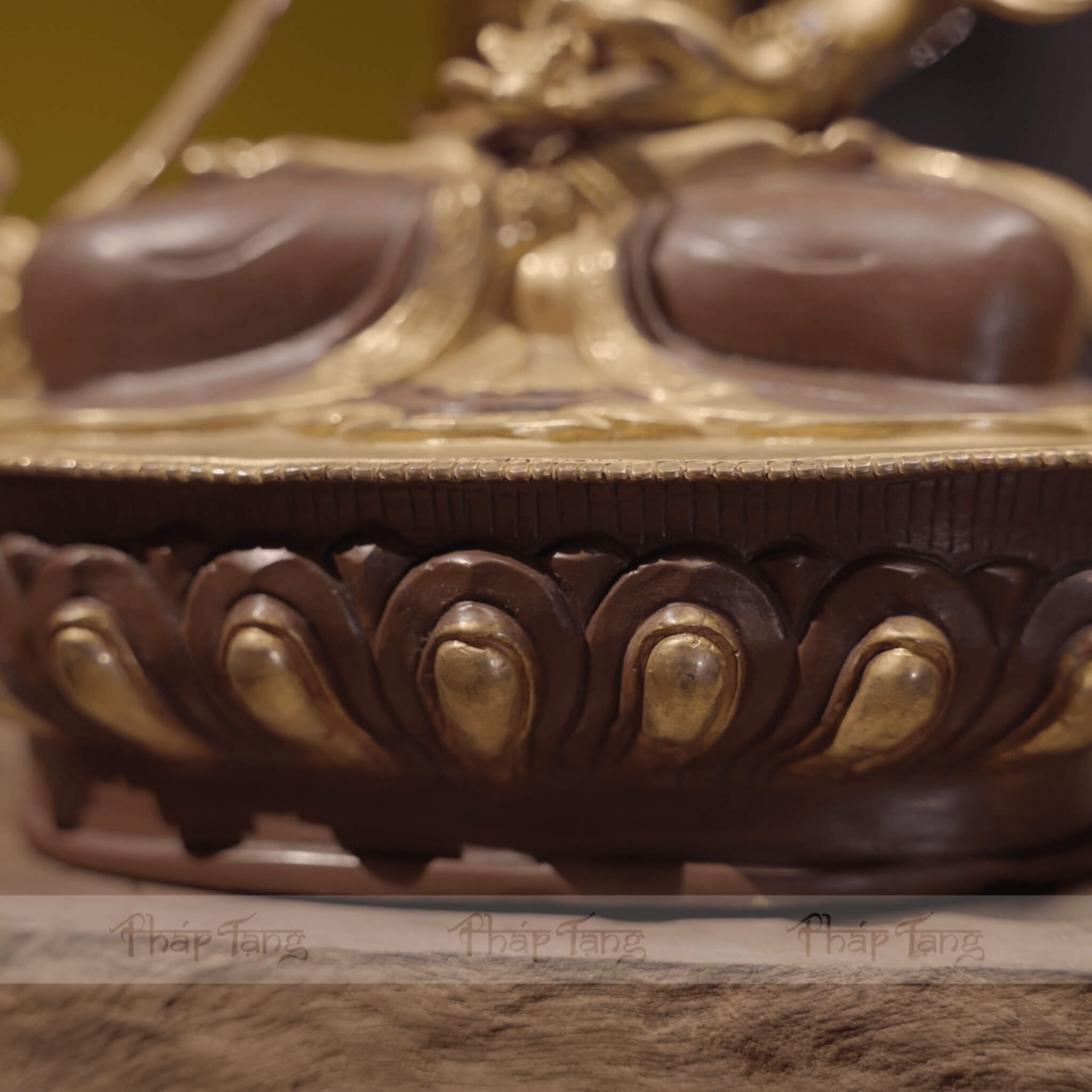 TÔN TƯỢNG ĐỨC KIM CANG TÁT ĐOẢ ĐỒNG SƠN NÂU NEPAL 33CM