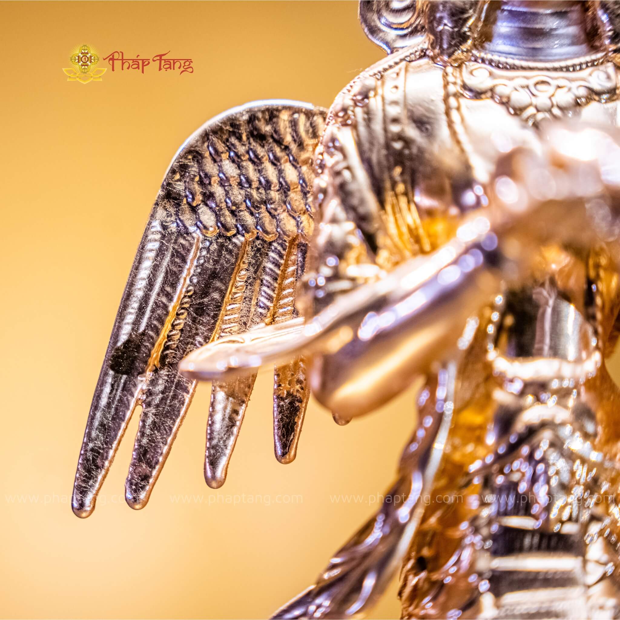 TÔN TƯỢNG NGÀI NAGA DÁT VÀNG 9999