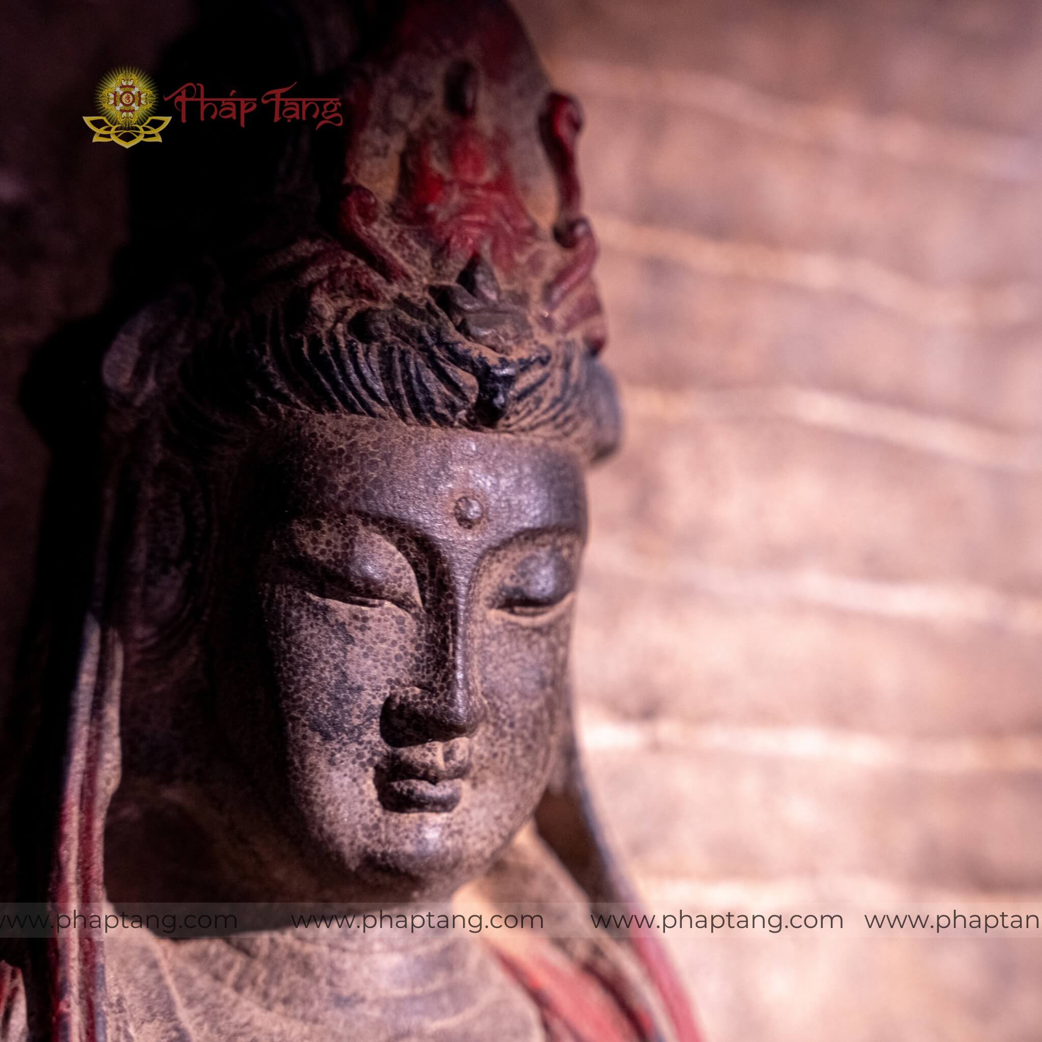 TƯỢNG BỒ TÁT QUAN THẾ ÂM TỰ TẠI ĐÁ CỔ ẤN ĐỘ CAO 61CM