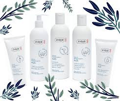 ZIAJA Dầu Gội Làm Sạch Tóc và Dịu Nhẹ Vùng Da Đầu, Gáy - MED KURACJA DERMATOLOGICZNA PIELEGNACJA SKORY Z AZS SZAMPON OCZYSZAJACY DO WRAZLIWEJ SKORY GLOWY I KARKU (300ml)