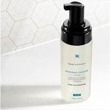 SKINCEUTICALS Sữa Rửa Mặt Tạo Bọt Giúp Làm Sạch Dịu Nhẹ Và Làm Mềm Da - SOOTHING CLEANSER FOAM (150ml)