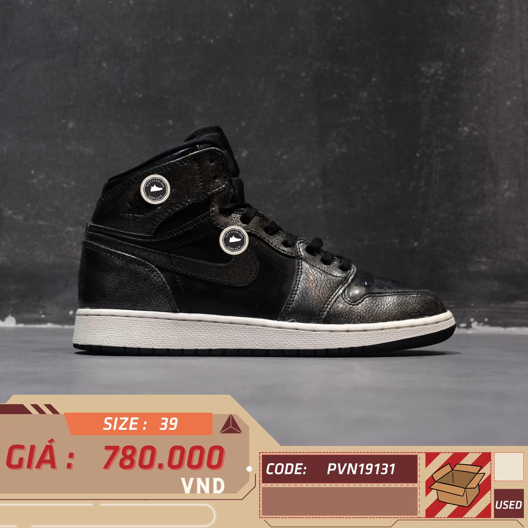 NIKE AIR JORDAN 1 RETRO HIGH BLACK PATENT ANTI-GRAVITY SIZE 39 GIÀY 2HAND CHÍNH HÃNG