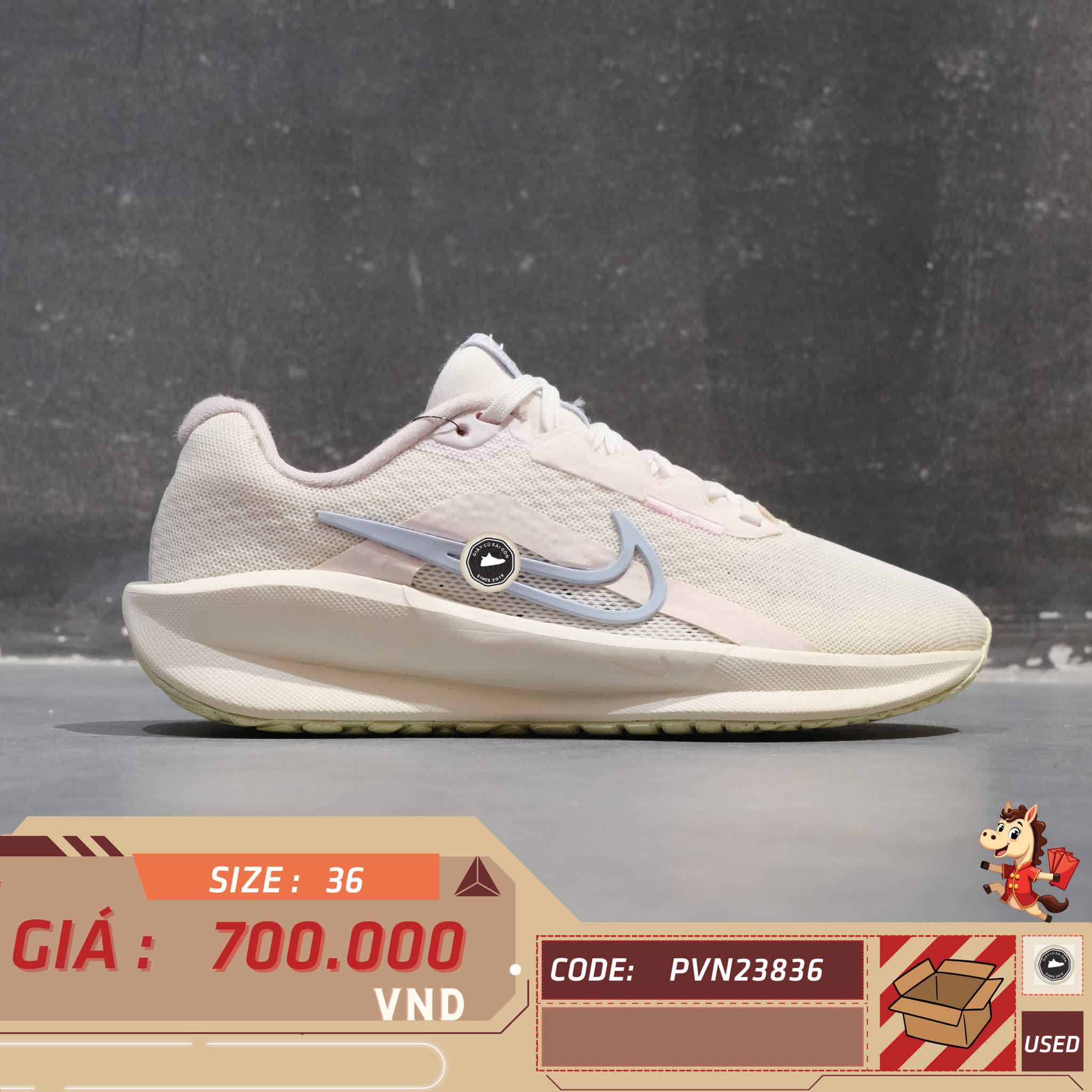 🔥 NIKE DOWNSHIFTER 13 “PEARL PINK / FOOTBALL GREY” – SIZE 36 – PVN23836 – CHÍNH HÃNG