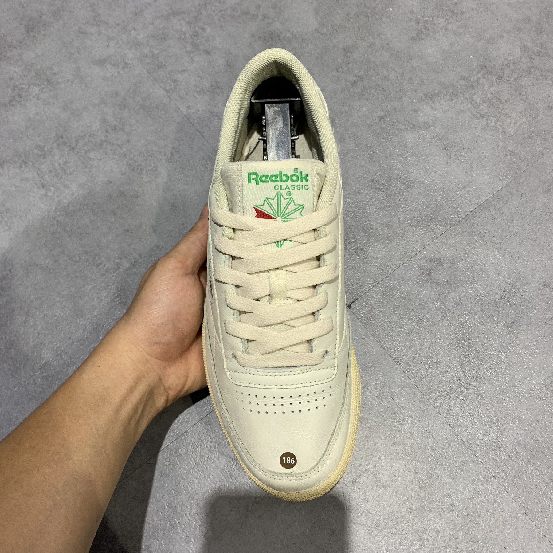 2hand Giày Reebok Tennis Club C 85 BS8242 SIZE 39 PVN10000