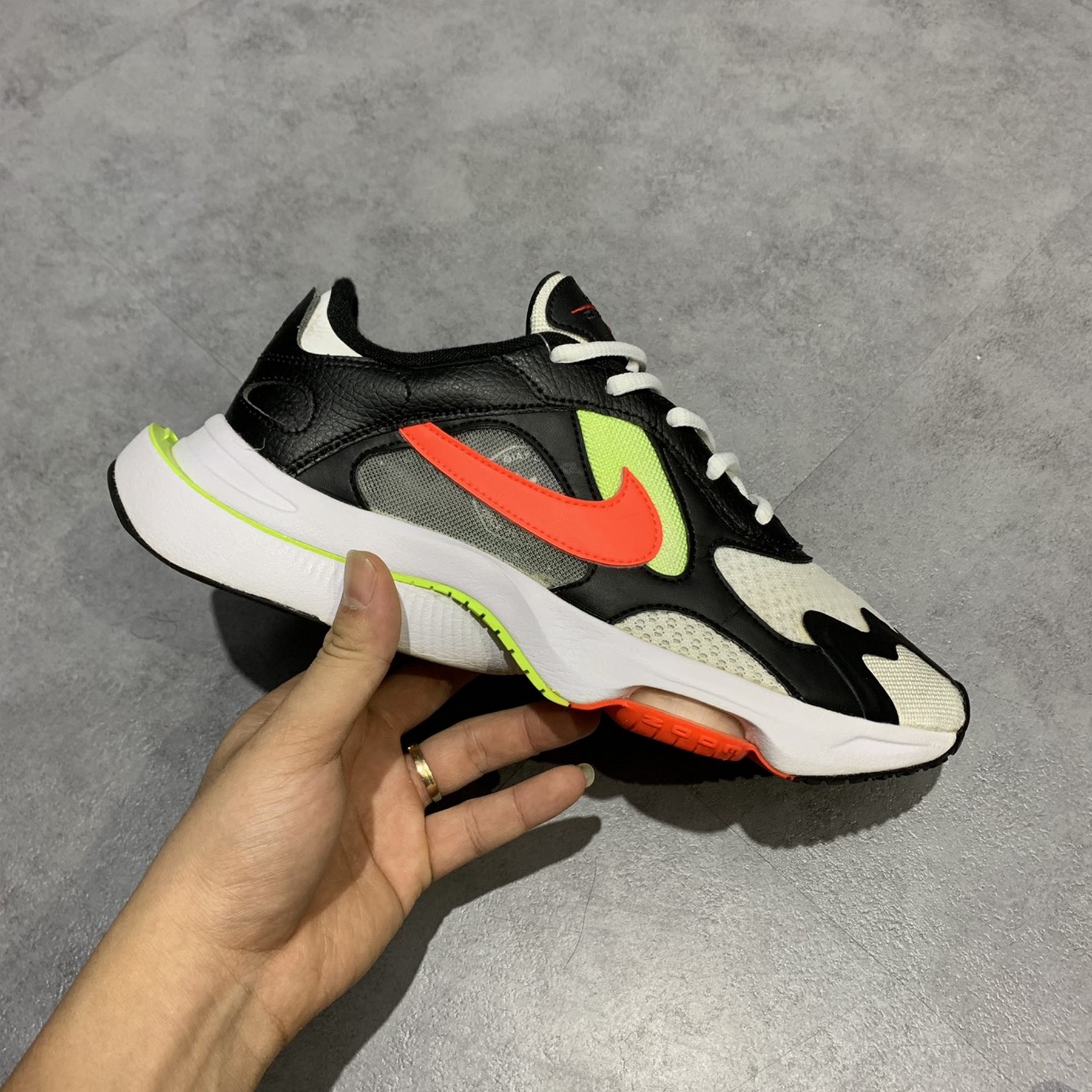 2hand giày NIKE AIR ZOOM DIVISION FLASH CRIMSON CK2946-00 SIZE