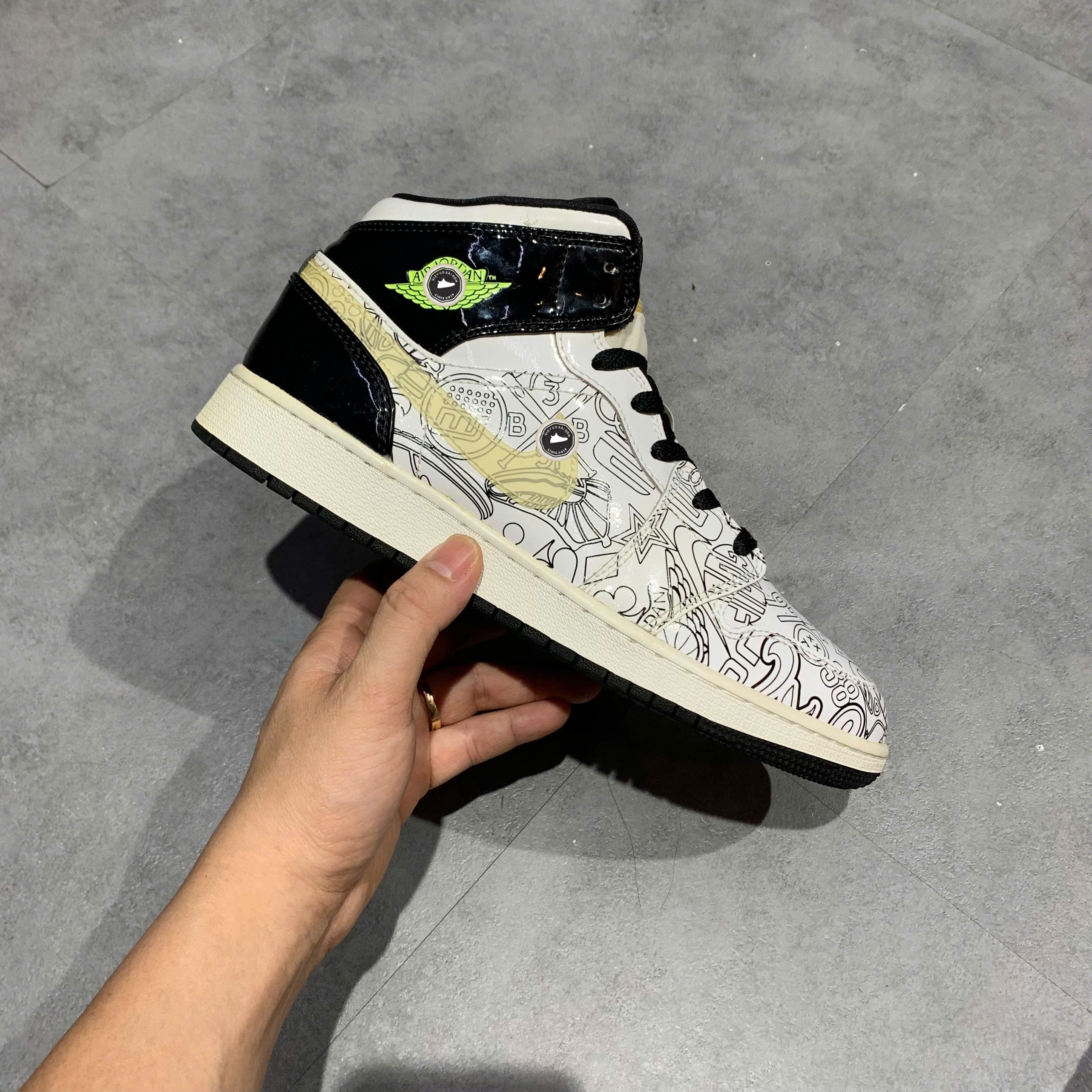 Nike Air Jordan 1 Mid SE GS 'DIY' - DC4099-100 - Size 40 - GIÀY 2HAND CHÍNH HÃNG PVN25381