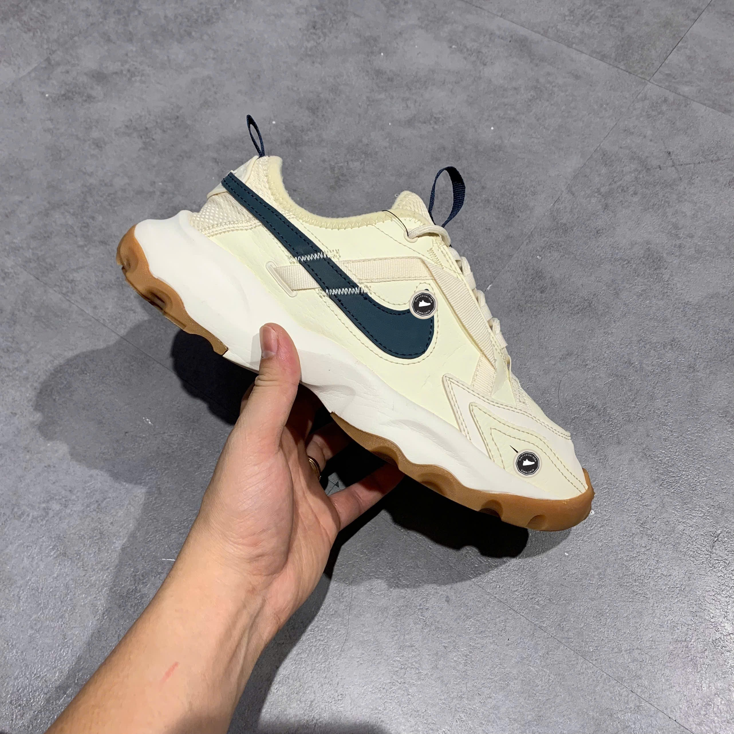 Nike TC 7900 Sail Midnight Navy - DD9682-103 - Size 40 - GIÀY 2HAND CHÍNH HÃNG PVN26262