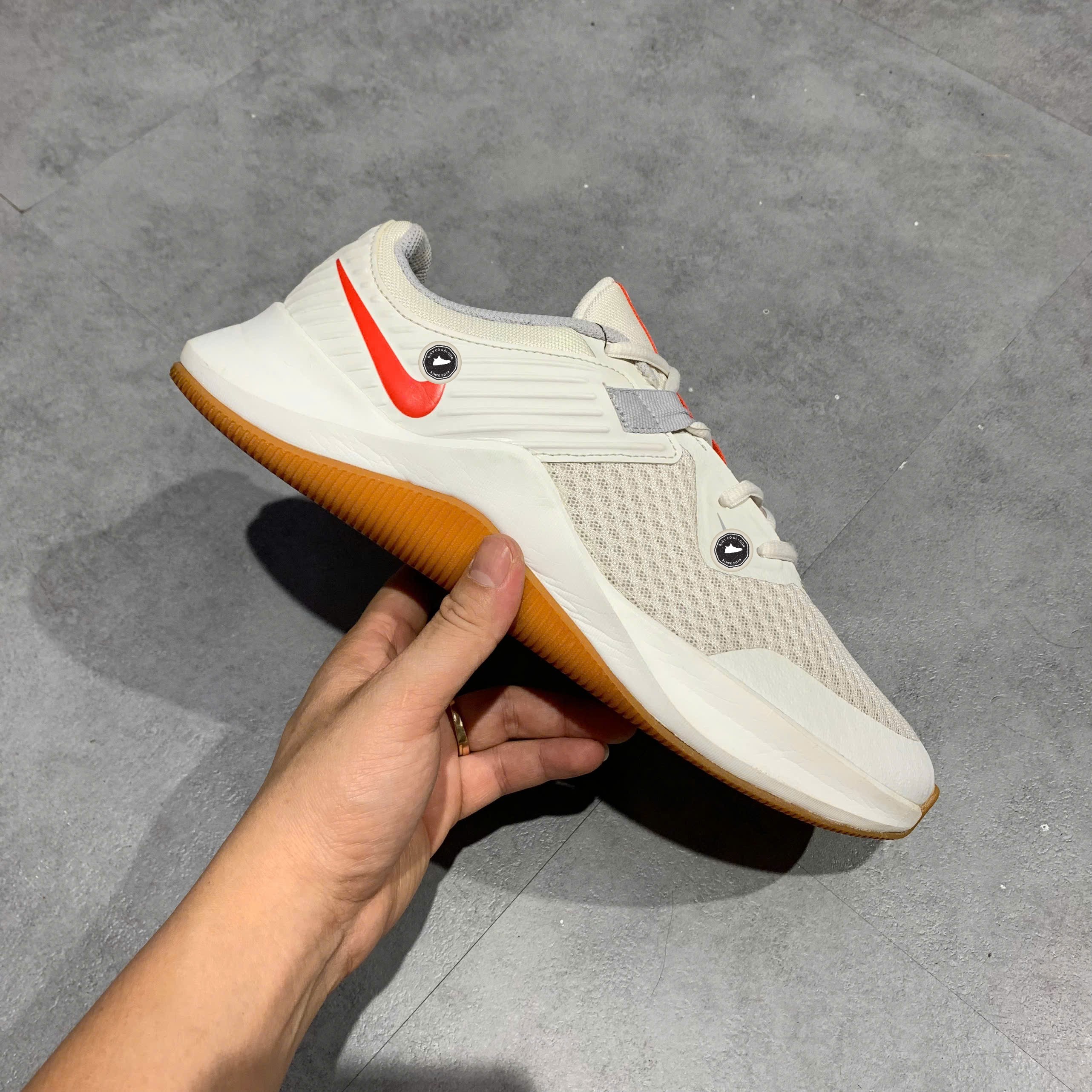 Nike MC Trainer Platinum Tint Chile Red - CU3580-004 - Size 42.5 - GIÀY 2HAND CHÍNH HÃNG PVN26279