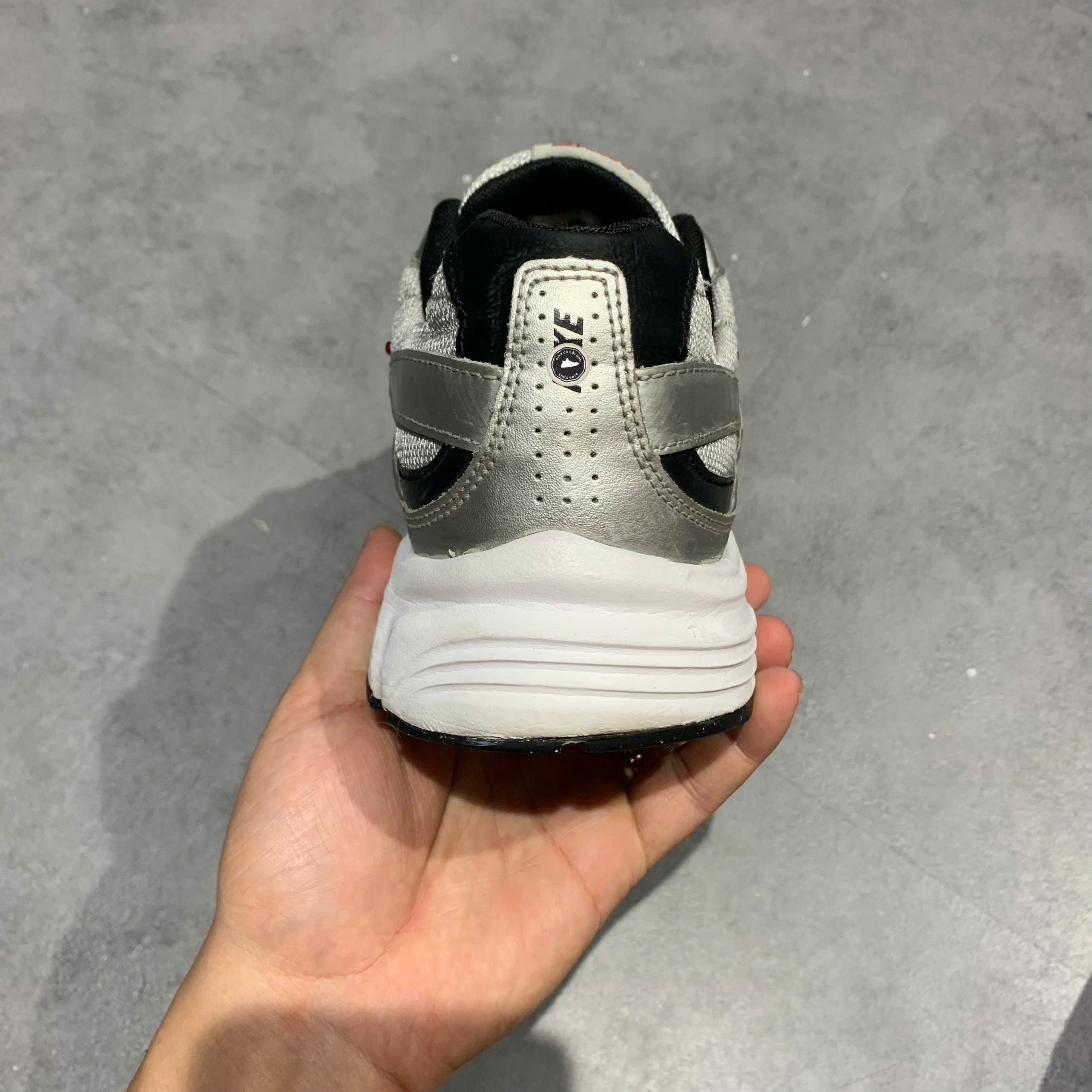 Nike Initiator Metallic Silver Red - 394055-001 - Size 44 - GIÀY 2HAND CHÍNH HÃNG PVN25710