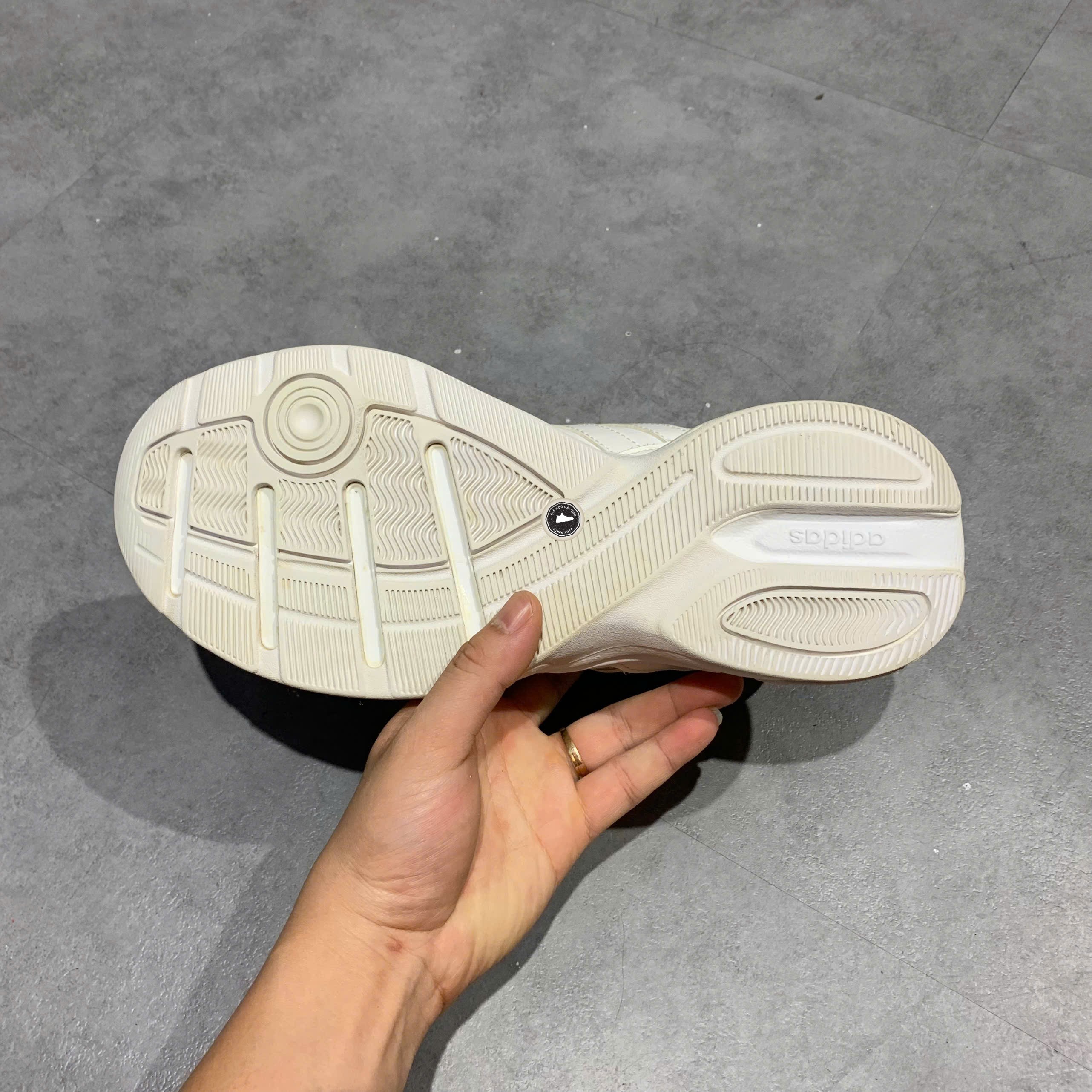 Adidas Strutter 'Cloud White' - EG6214 - Size 43 1/3 - GIÀY 2HAND CHÍNH HÃNG PVN23325