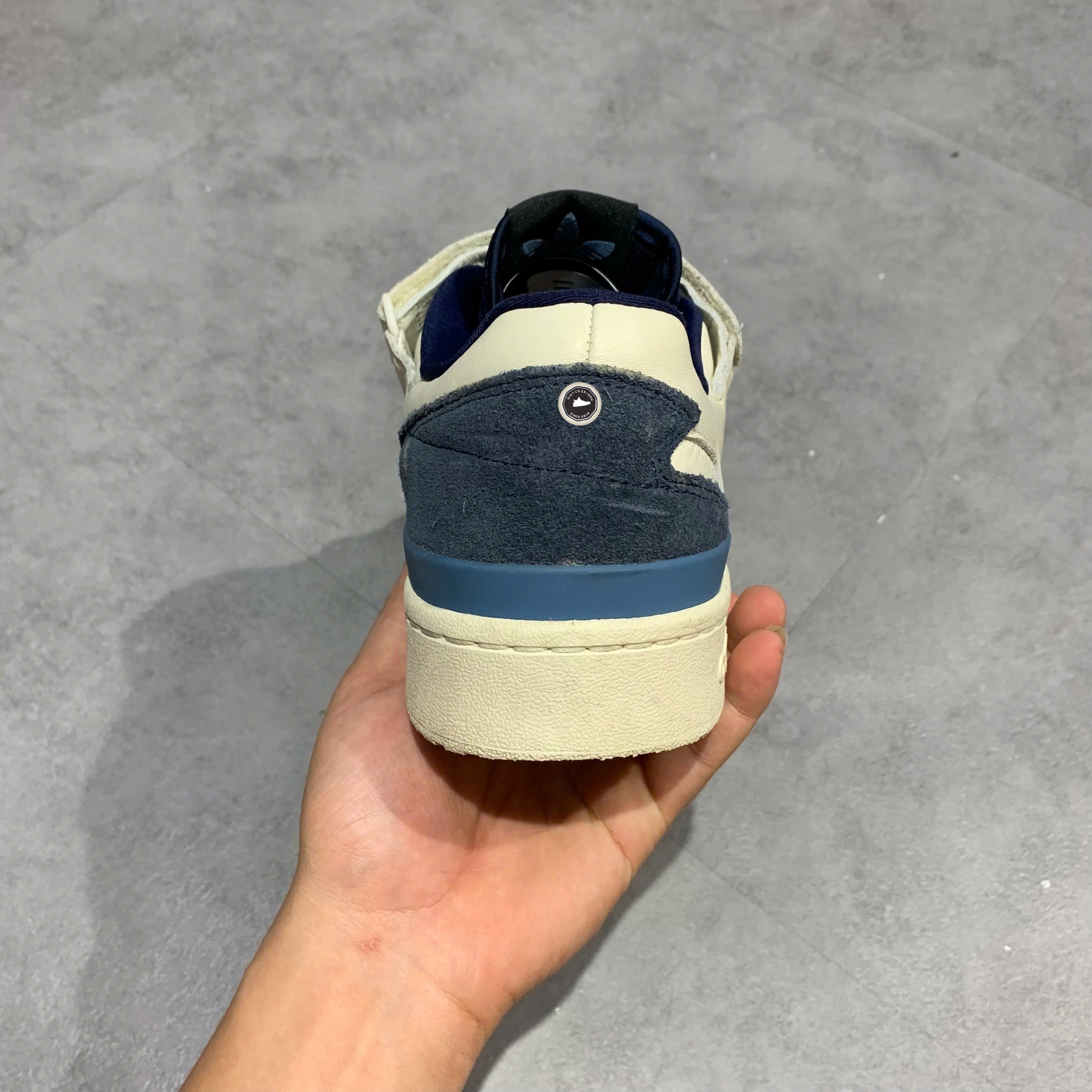 Adidas Forum 84 Low White Dark Blue - GX2162 - Size 44 - GIÀY 2HAND CHÍNH HÃNG PVN23520