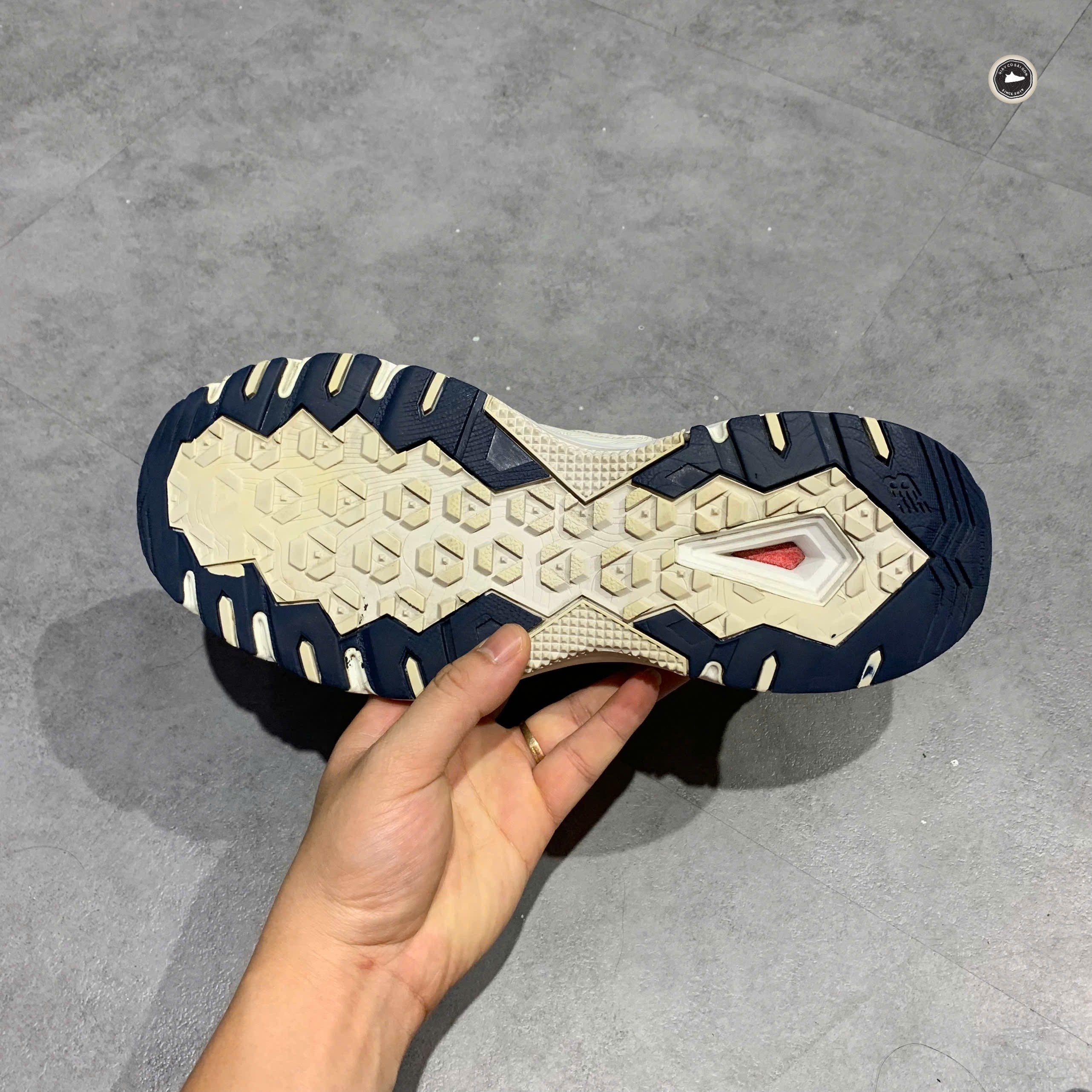 New Balance 510v4 Trail 'White Red' - MT510WR4 - Size 43 - GIÀY 2HAND CHÍNH HÃNG PVN23315