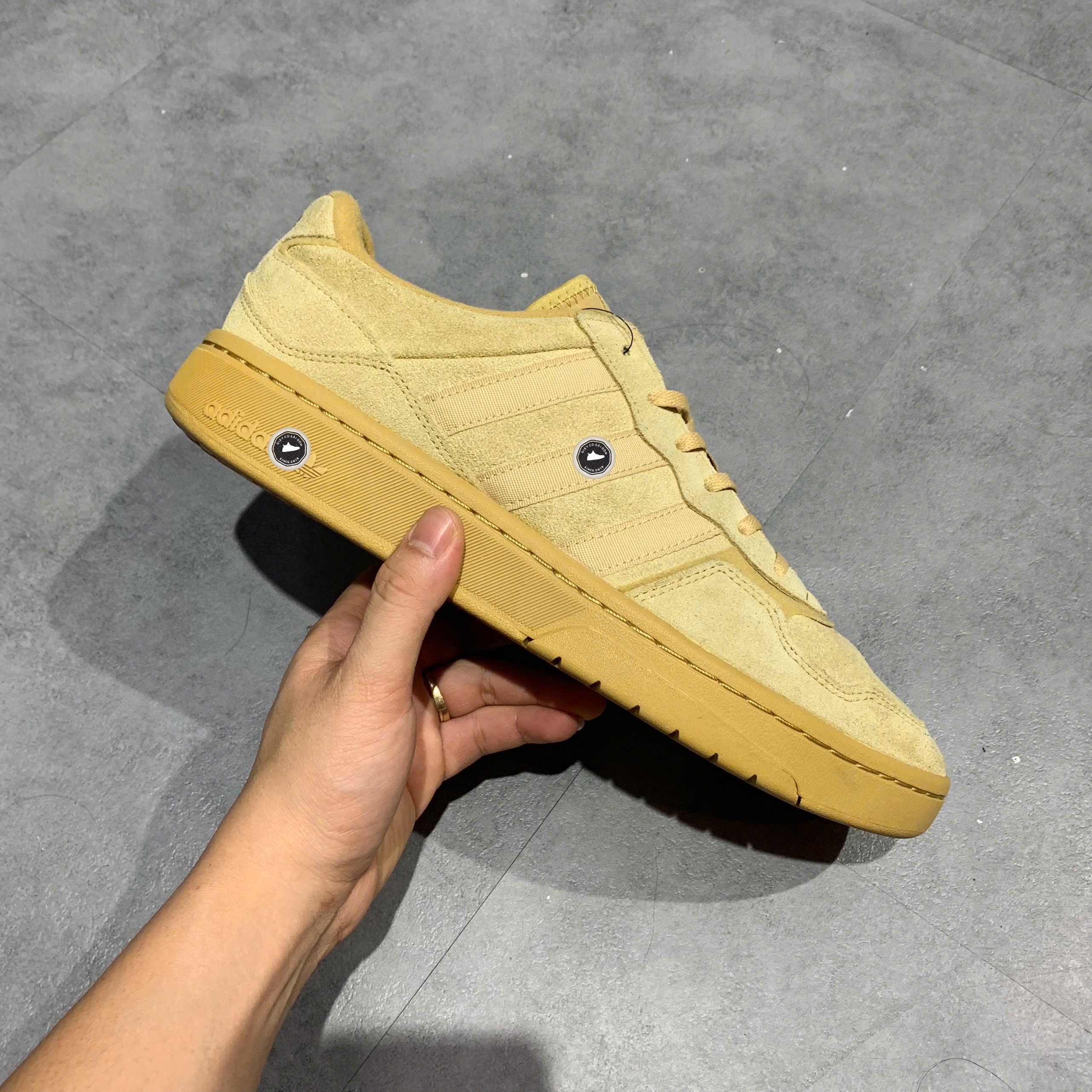 Adidas Originals Courtic 'Wonder Beige Clay' - ID6070 - Size 45 1/3 - GIÀY 2HAND CHÍNH HÃNG PVN23595