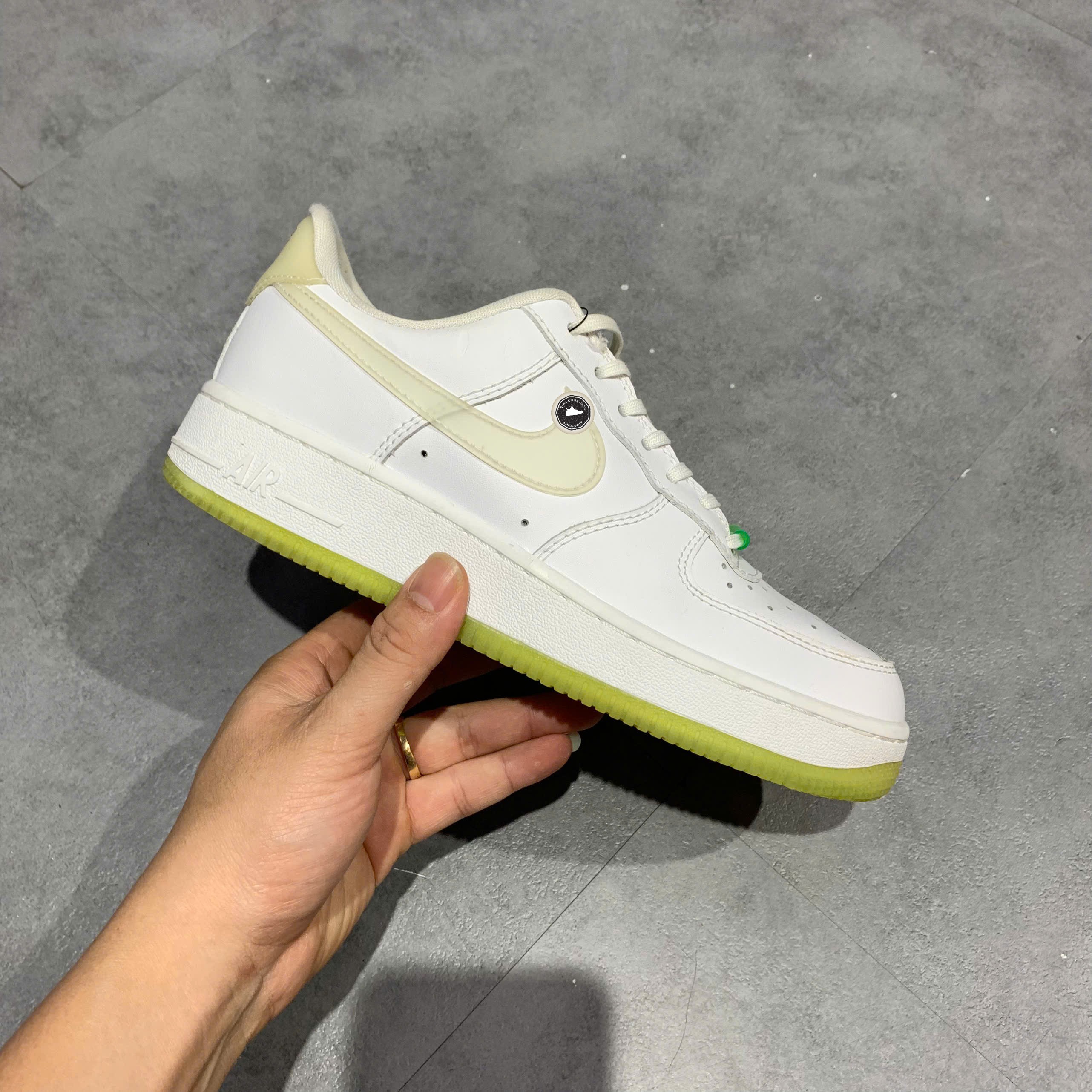 Nike Air Force 1 '07 LX 'Have A Nike Day' - CT3228-100 - Size 37.5 - GIÀY 2HAND CHÍNH HÃNG PVN23692