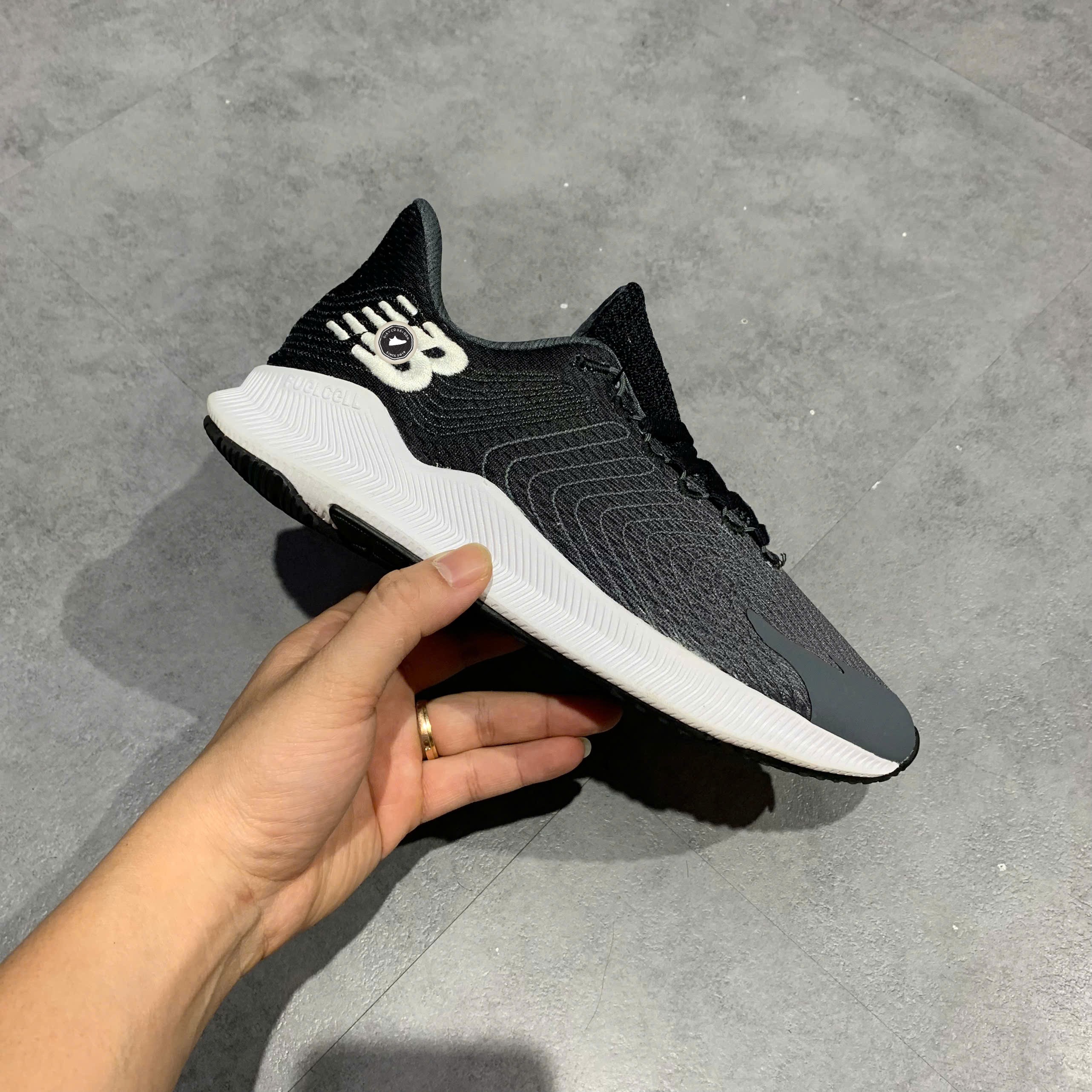 New Balance FuelCell Propel - WFCPRLB1 - Size 38 - GIÀY 2HAND CHÍNH HÃNG PVN23841